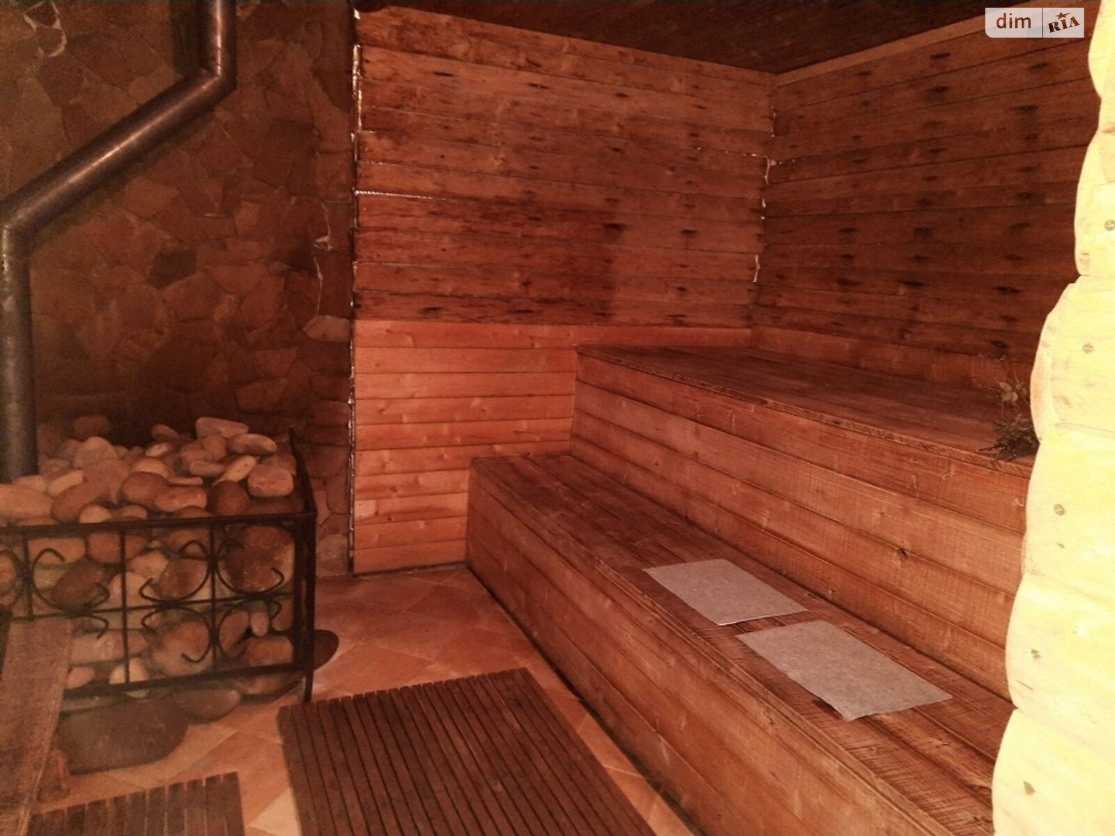 двухэтажный дом, 170 кв. м, кирпич. Сдается помесячно в Горенке фото 1 двухэтажный дом, 170 кв. м, кирпич. Сдается помесячно в Горенке фото 1
