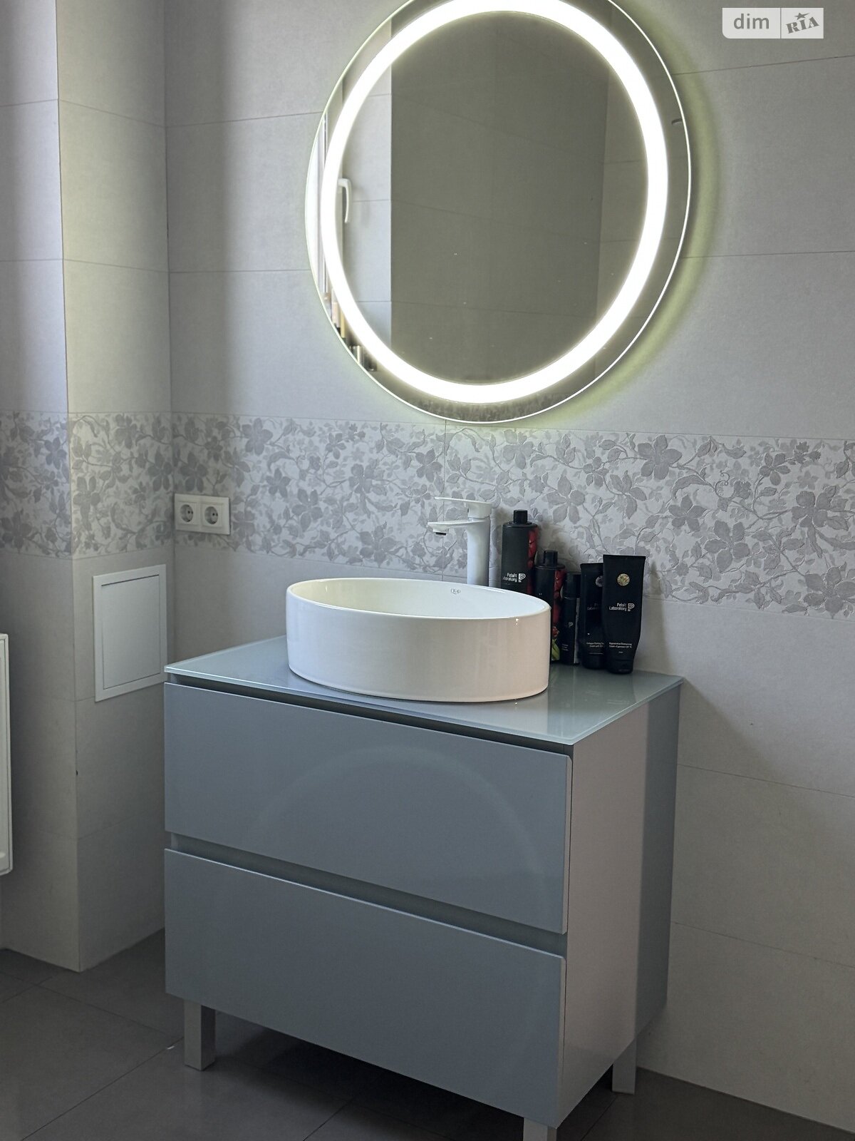 одноэтажный дом, 85 кв. м, кирпич. Сдается помесячно в Горенке фото 1 одноэтажный дом, 85 кв. м, кирпич. Сдается помесячно в Горенке фото 1