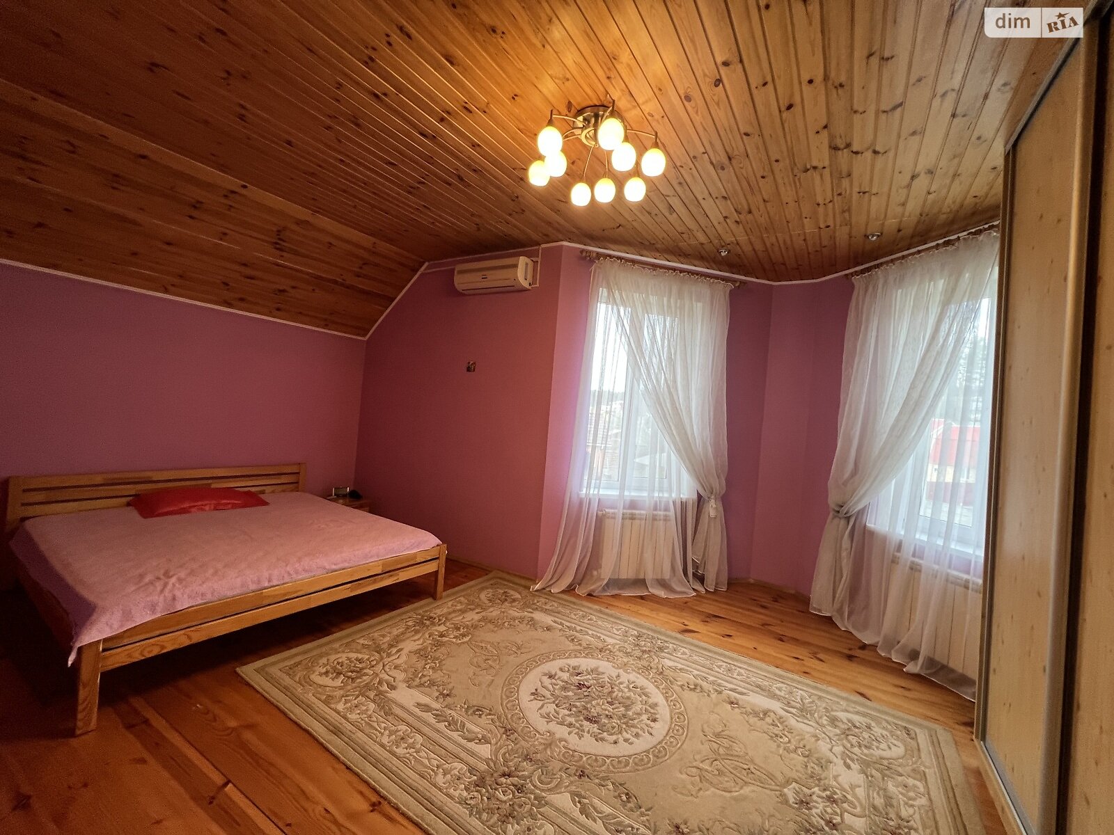 двоповерховий будинок з верандою, 160 кв. м, цегла. Здається помісячно в Гостомелі фото 1 двоповерховий будинок з верандою, 160 кв. м, цегла. Здається помісячно в Гостомелі фото 1