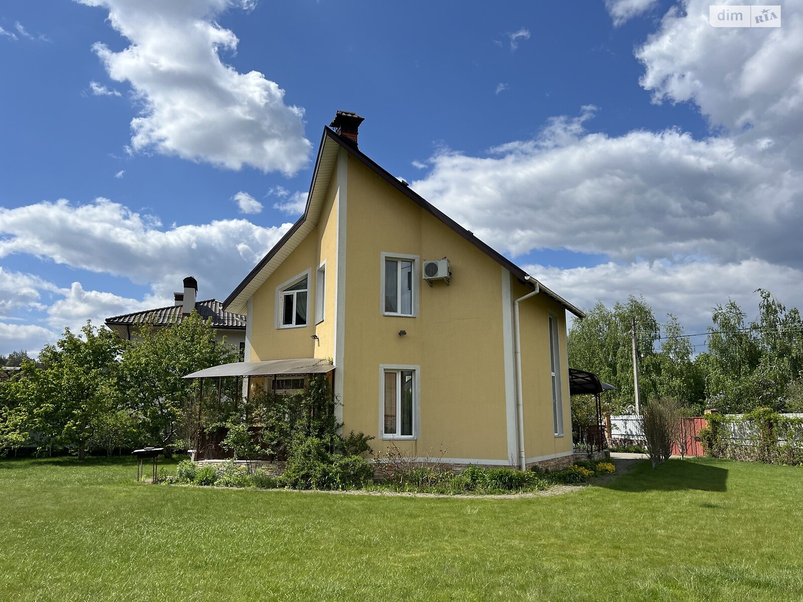 двухэтажный дом с гаражом, 160.8 кв. м, кирпич. Сдается помесячно в Гостомеле фото 1 двухэтажный дом с гаражом, 160.8 кв. м, кирпич. Сдается помесячно в Гостомеле фото 1