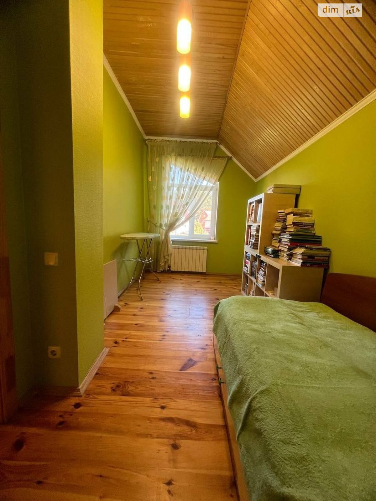 двухэтажный дом с гаражом, 160.8 кв. м, кирпич. Сдается помесячно в Гостомеле фото 1 двухэтажный дом с гаражом, 160.8 кв. м, кирпич. Сдается помесячно в Гостомеле фото 1