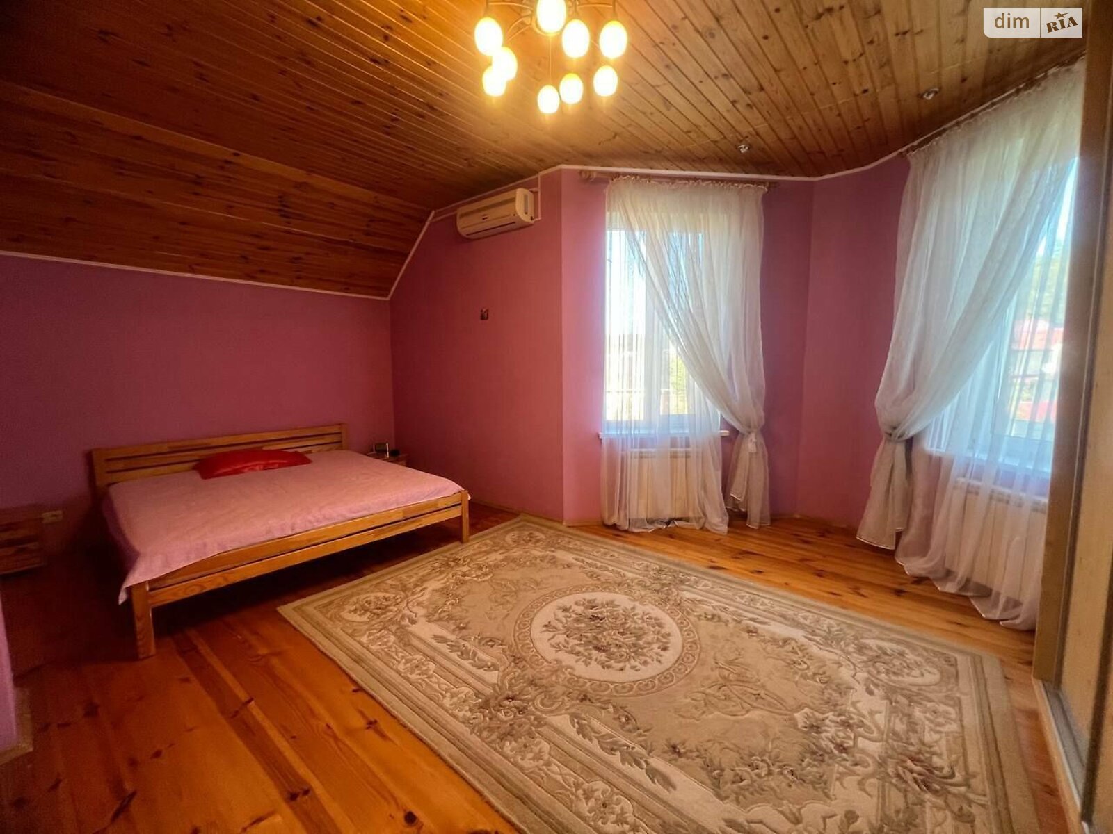 двухэтажный дом с гаражом, 160.8 кв. м, кирпич. Сдается помесячно в Гостомеле фото 1 двухэтажный дом с гаражом, 160.8 кв. м, кирпич. Сдается помесячно в Гостомеле фото 1