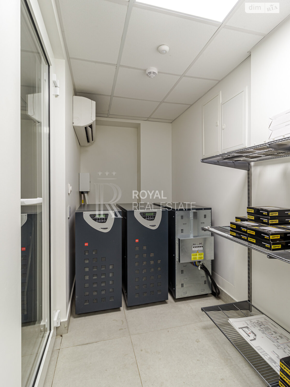 двухэтажный дом с верандой, 1000 кв. м, кирпич. Сдается помесячно в Гостомеле фото 1