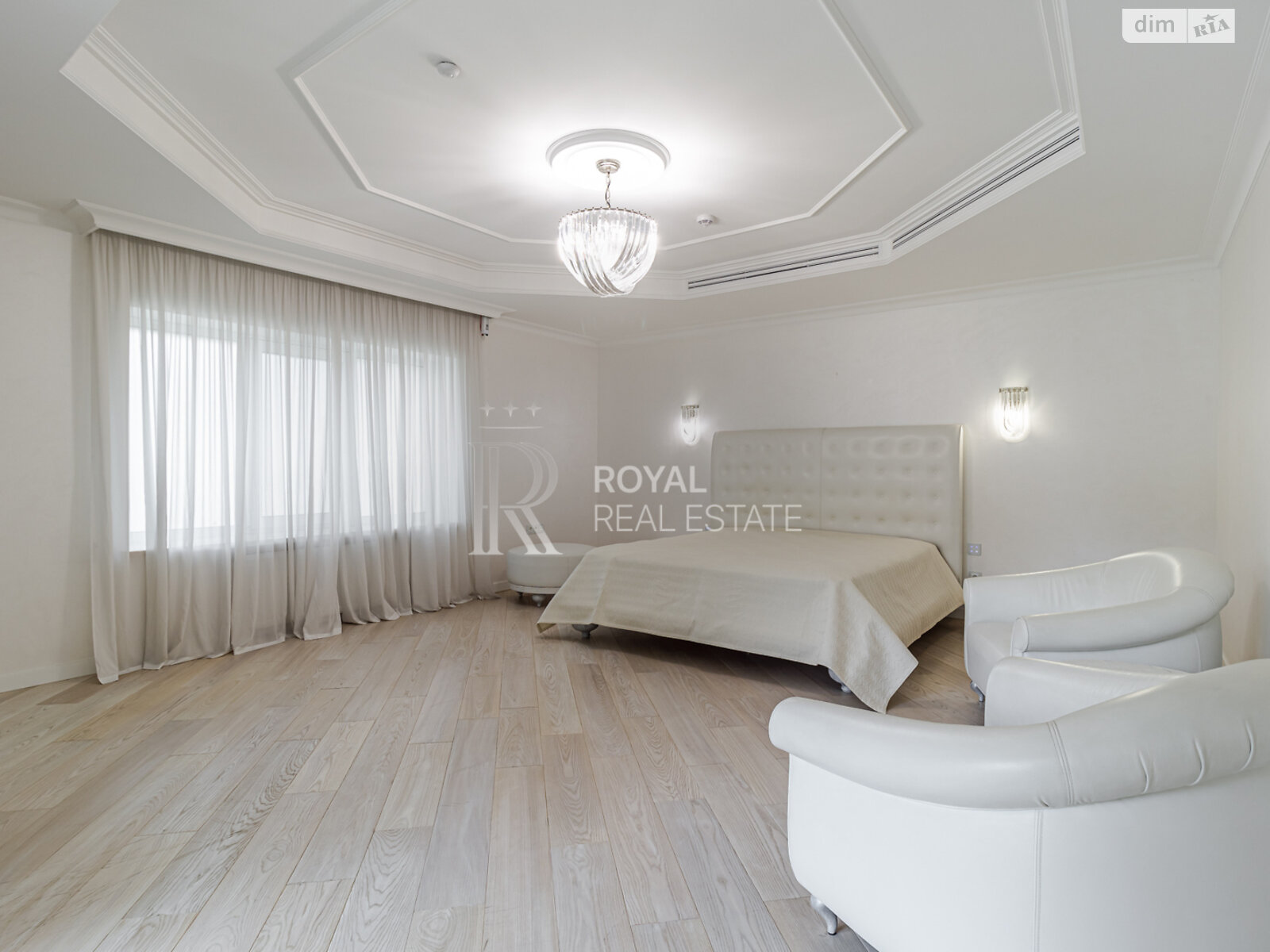 двухэтажный дом с верандой, 1000 кв. м, кирпич. Сдается помесячно в Гостомеле фото 1