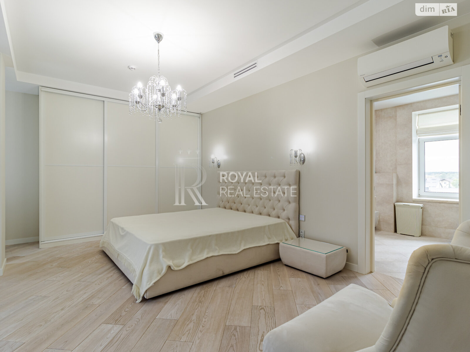 двухэтажный дом с верандой, 1000 кв. м, кирпич. Сдается помесячно в Гостомеле фото 1