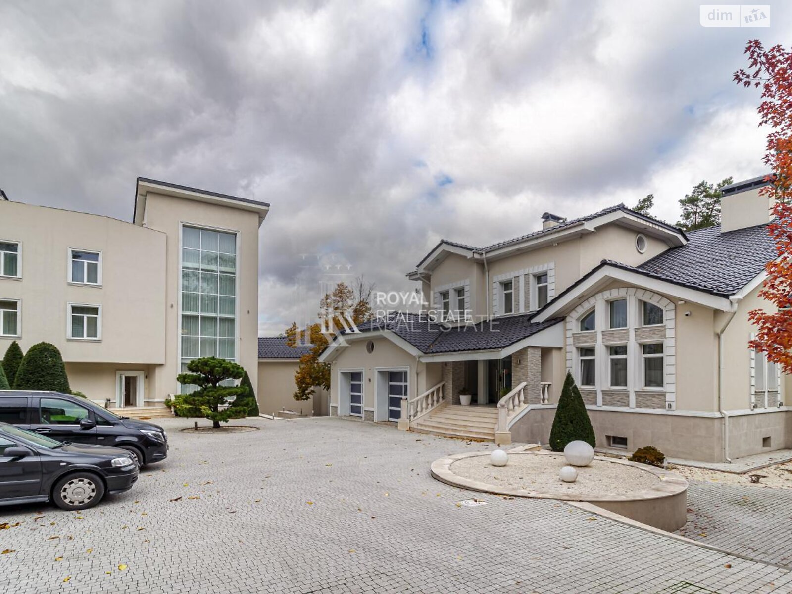 двухэтажный дом с верандой, 1000 кв. м, кирпич. Сдается помесячно в Гостомеле фото 1