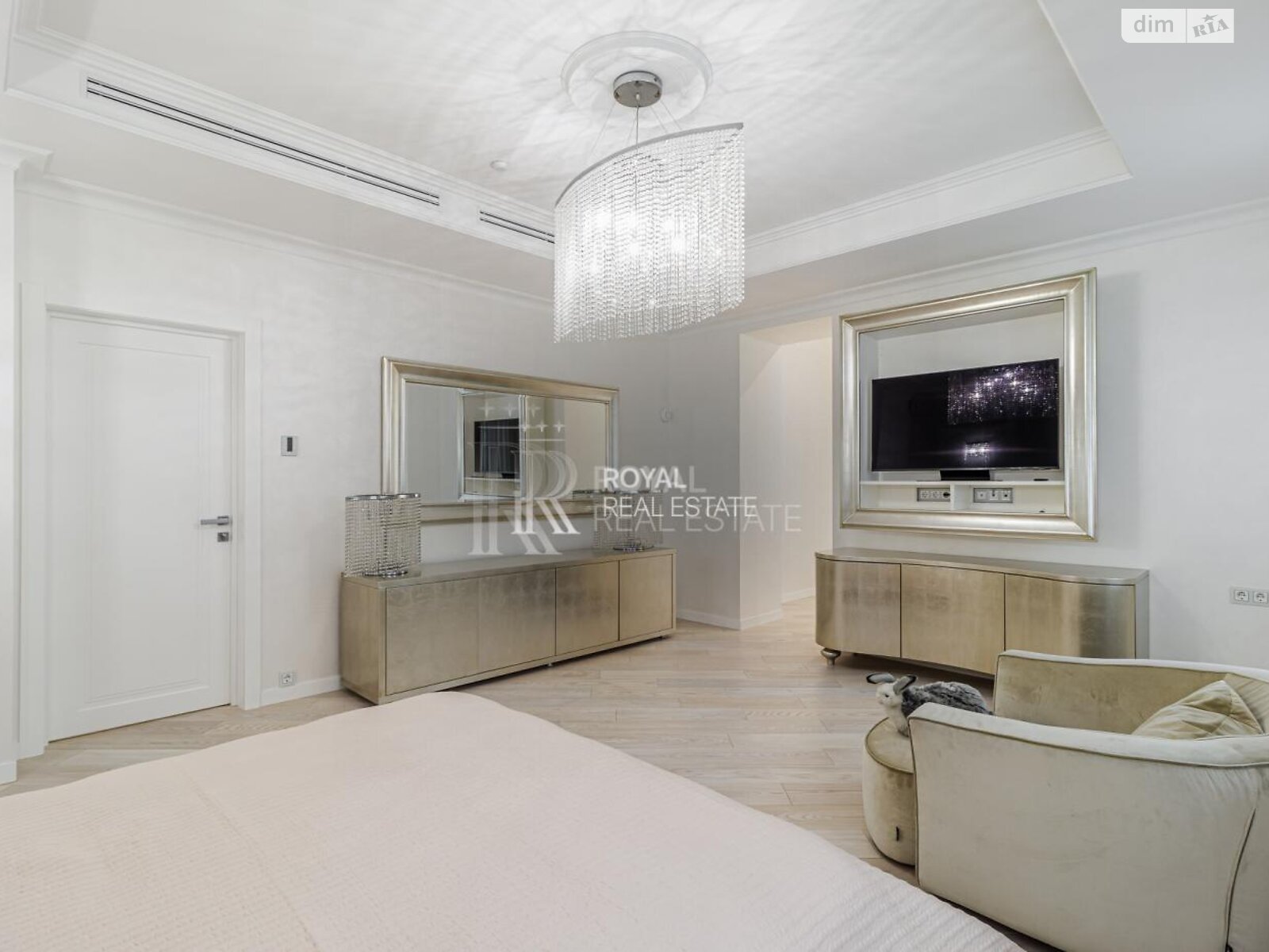 двухэтажный дом с верандой, 1000 кв. м, кирпич. Сдается помесячно в Гостомеле фото 1