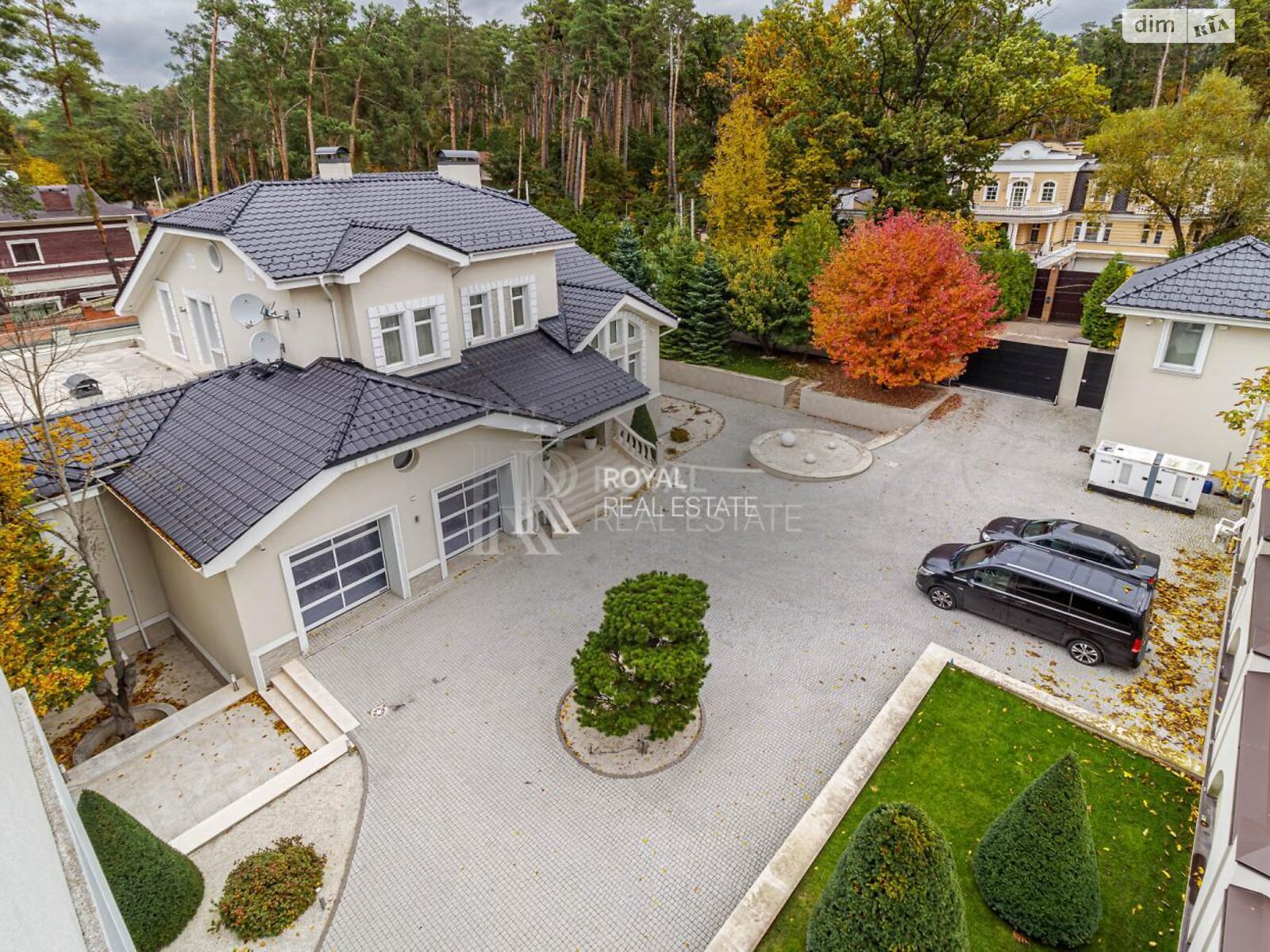 двухэтажный дом с верандой, 1000 кв. м, кирпич. Сдается помесячно в Гостомеле фото 1