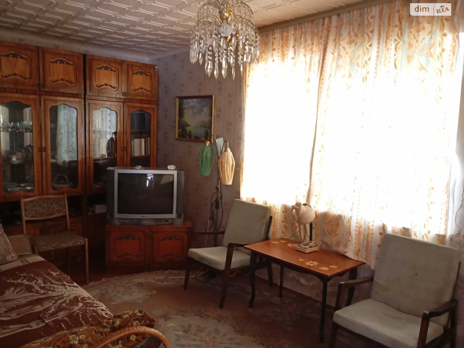 трехэтажный дом с гаражом, 111.7 кв. м, кирпич. Сдается помесячно в Халепье фото 1 трехэтажный дом с гаражом, 111.7 кв. м, кирпич. Сдается помесячно в Халепье фото 1