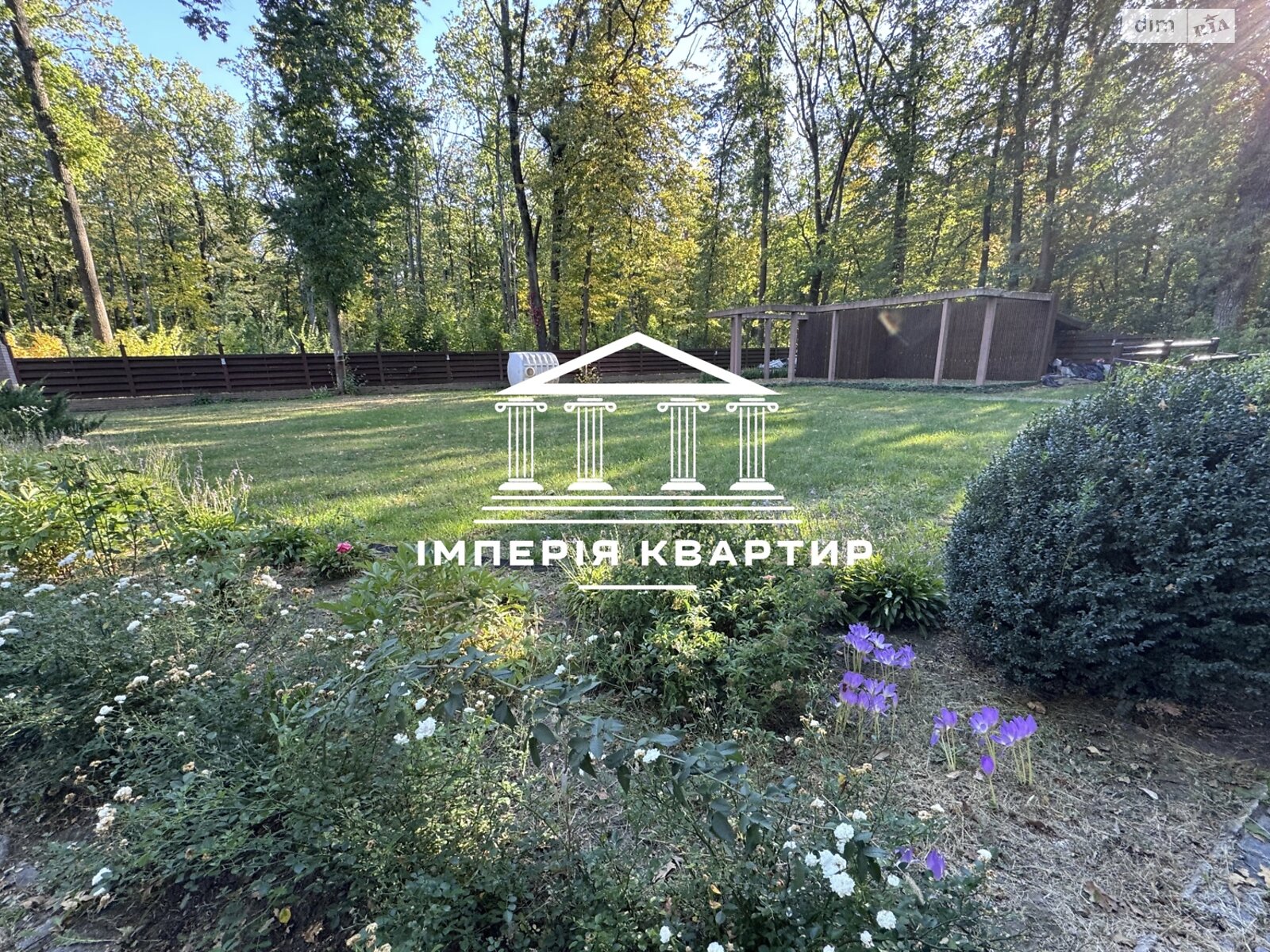 двухэтажный дом с гаражом, 300 кв. м, кирпич. Сдается помесячно в Харькове фото 1 двухэтажный дом с гаражом, 300 кв. м, кирпич. Сдается помесячно в Харькове фото 1