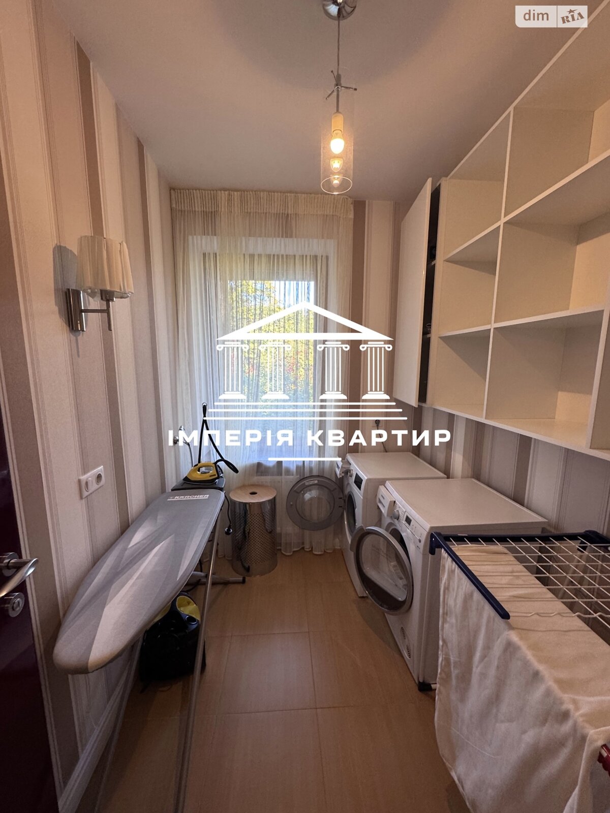 двухэтажный дом с гаражом, 300 кв. м, кирпич. Сдается помесячно в Харькове фото 1 двухэтажный дом с гаражом, 300 кв. м, кирпич. Сдается помесячно в Харькове фото 1