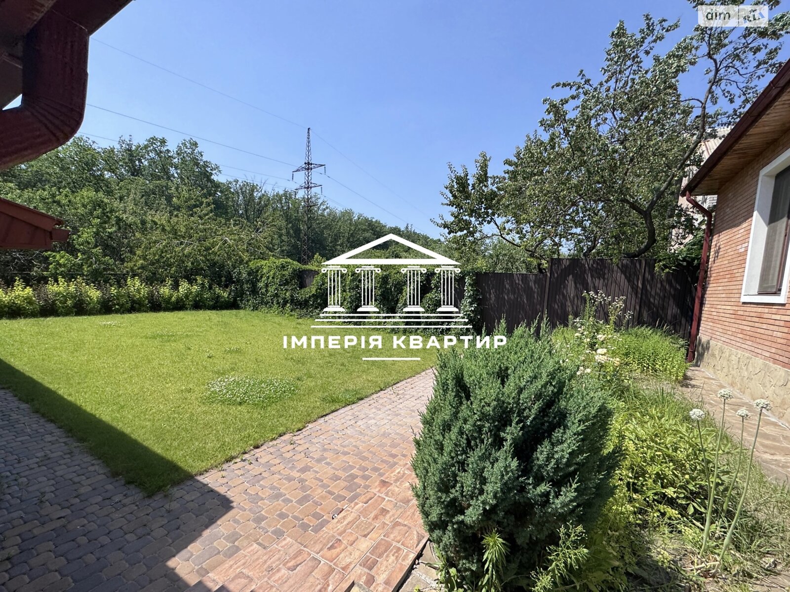 двоповерховий будинок з верандою, 300 кв. м, цегла. Здається помісячно в Харкові, в районі Холодногірський фото 1 двопроверховий будинок з верандою, 300 кв. м, цегла. Здається помісячно в Харкові, в районі Холодногірський фото 1