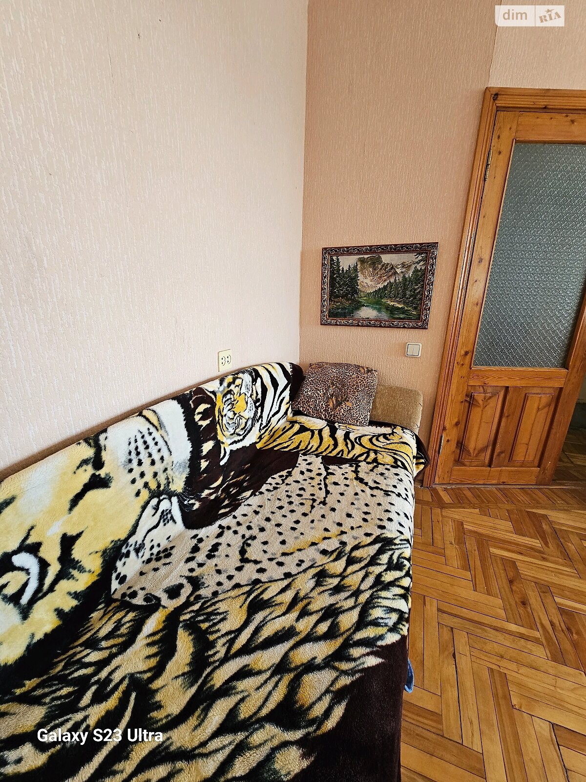 двухэтажный дом, 200 кв. м, кирпич. Сдается помесячно в Харькове, в районе Ново-Западный фото 1 двухэтажный дом, 200 кв. м, кирпич. Сдается помесячно в Харькове, в районе Ново-Западный фото 1