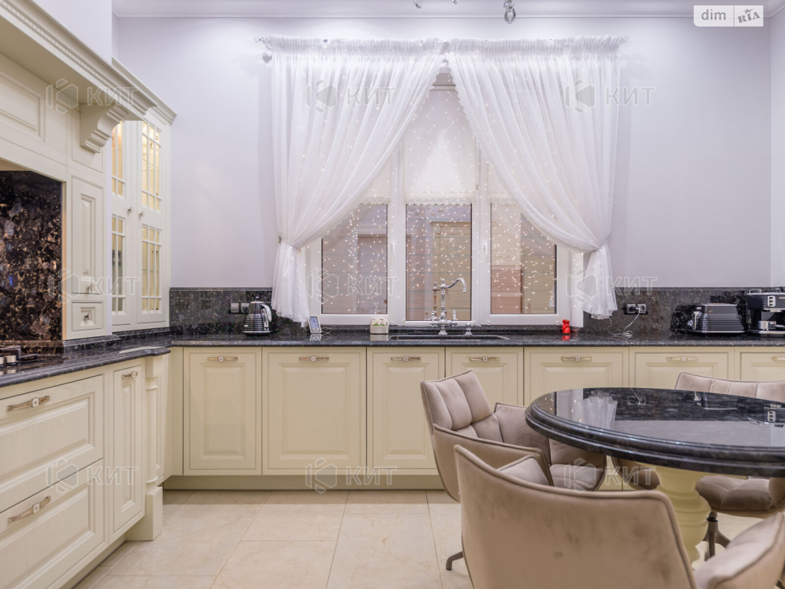 двопроверховий будинок, 350 кв. м, кирпич. Здається помісячно в Харкові, в районі Шевченківський фото 1