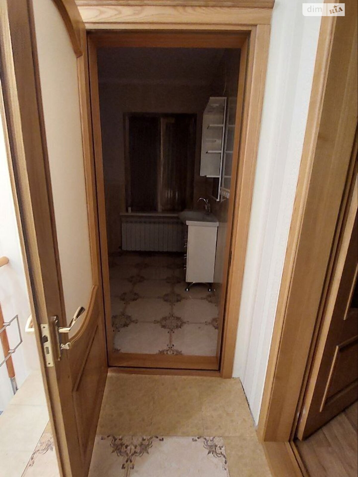 двухэтажный дом, 160 кв. м, кирпич. Сдается помесячно в Хмельницком, в районе Автовокзал №1 фото 1 двухэтажный дом, 160 кв. м, кирпич. Сдается помесячно в Хмельницком, в районе Автовокзал №1 фото 1
