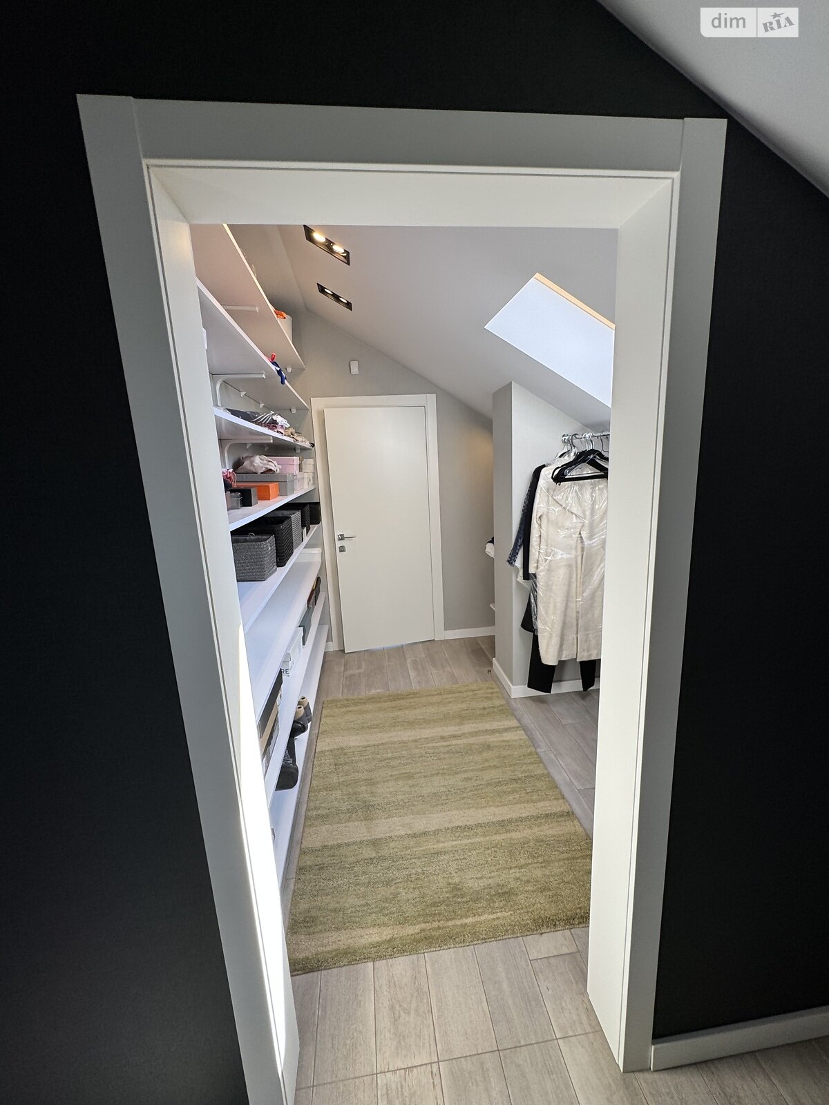 двопроверховий будинок з верандою, 205 кв. м, цегла. Здається помісячно в Хмельницькому, в районі Гречани фото 1