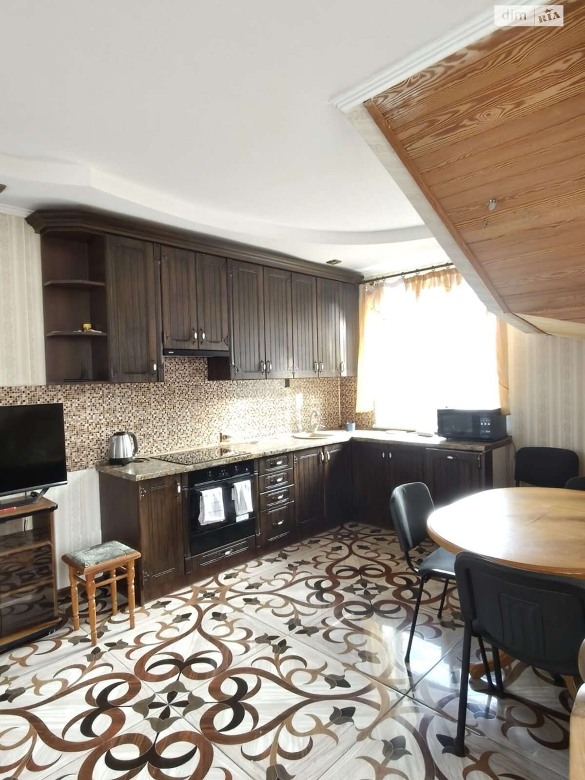 двухэтажный дом, 80 кв. м, кирпич. Сдается помесячно в Хмельницком, в районе Гречаны фото 1 двухэтажный дом, 80 кв. м, кирпич. Сдается помесячно в Хмельницком, в районе Гречаны фото 1