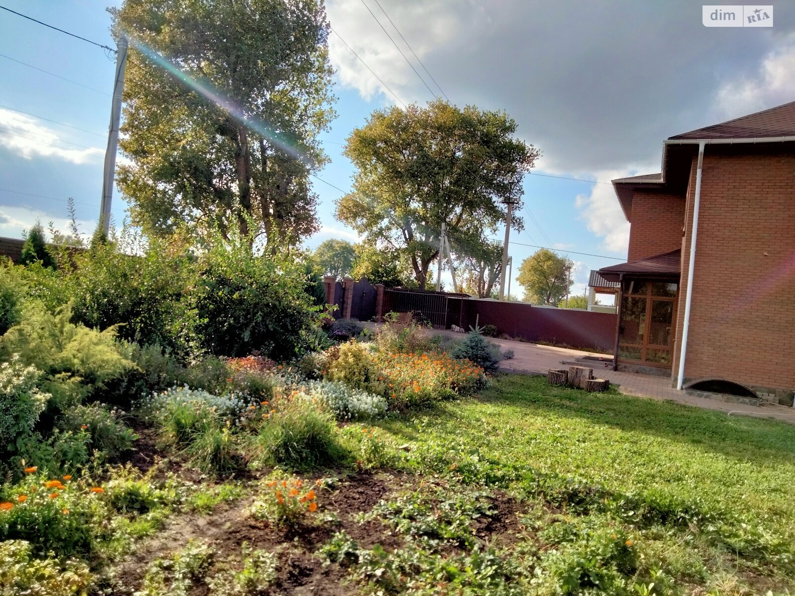 двопроверховий будинок, 320 кв. м, кирпич. Здається помісячно в Хмельницькому, в районі Гречани фото 1