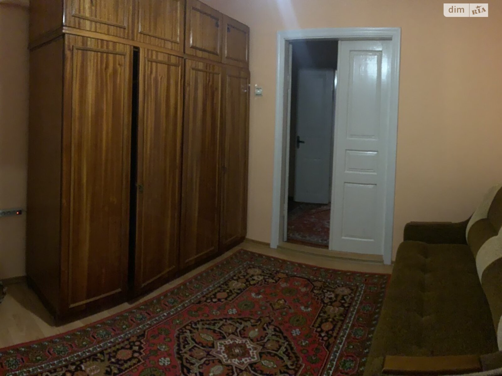 одноповерховий будинок, 118 кв. м, кирпич. Здається помісячно в Хмельницькому, в районі Лезневе фото 1 однопроверховий будинок, 118 кв. м, кирпич. Здається помісячно в Хмельницькому, в районі Лезневе фото 1