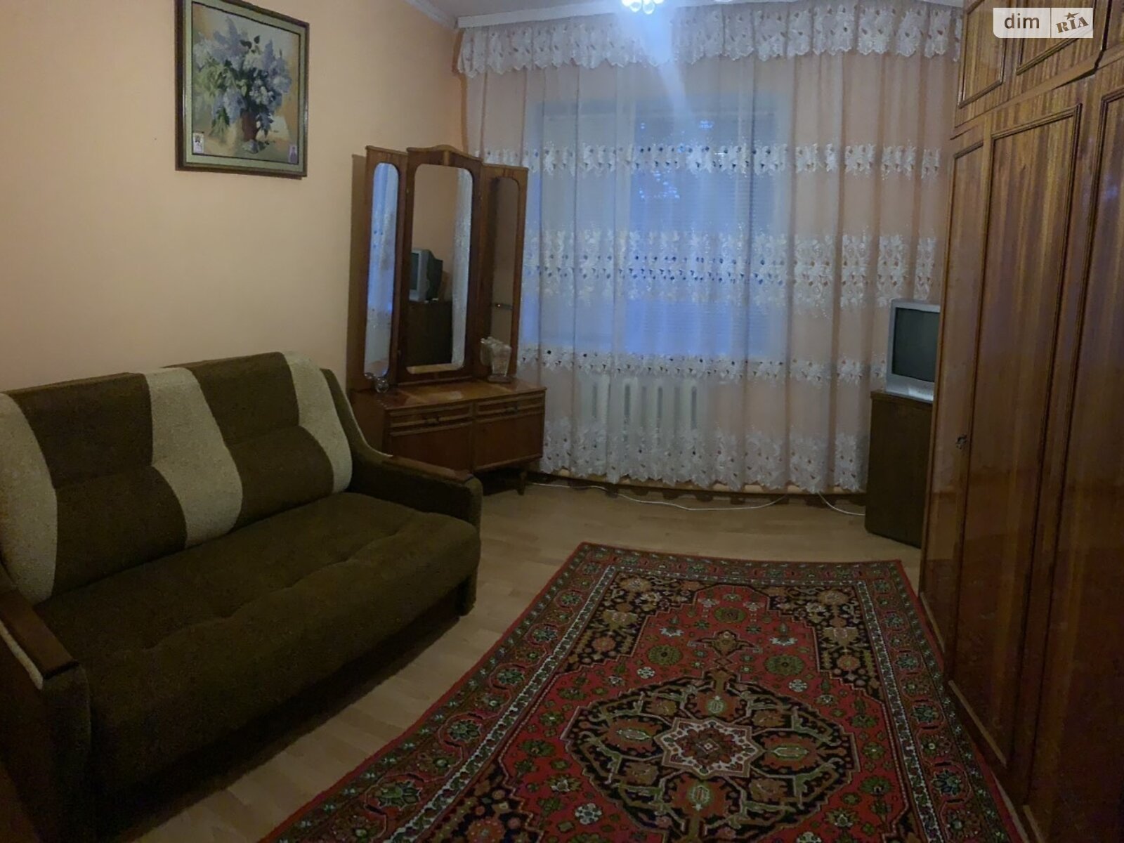 одноповерховий будинок, 118 кв. м, кирпич. Здається помісячно в Хмельницькому, в районі Лезневе фото 1 однопроверховий будинок, 118 кв. м, кирпич. Здається помісячно в Хмельницькому, в районі Лезневе фото 1