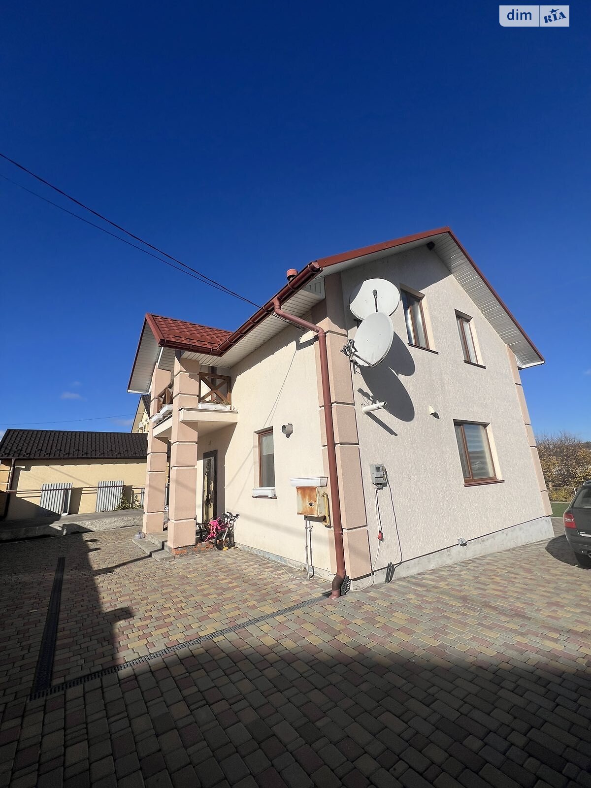 двухэтажный дом, 120 кв. м, кирпич. Сдается помесячно в Хмельницком, в районе Лезневое фото 1 двухэтажный дом, 120 кв. м, кирпич. Сдается помесячно в Хмельницком, в районе Лезневое фото 1