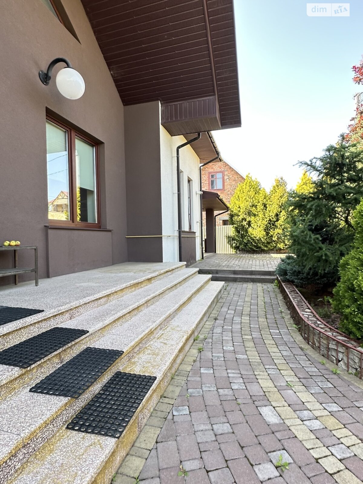 одноповерховий будинок, 200 кв. м, цегла. Здається помісячно в Хмельницькому, в районі Озерна фото 1 однопроверховий будинок, 200 кв. м, цегла. Здається помісячно в Хмельницькому, в районі Озерна фото 1