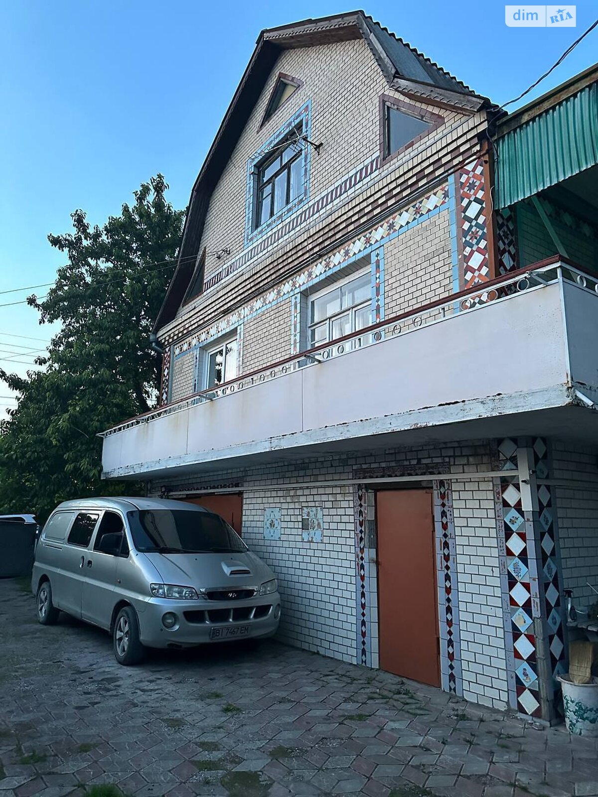 одноэтажный дом с гаражом, 110 кв. м, кирпич. Сдается помесячно в Хмельницком, в районе Ружична фото 1 одноэтажный дом с гаражом, 110 кв. м, кирпич. Сдается помесячно в Хмельницком, в районе Ружична фото 1