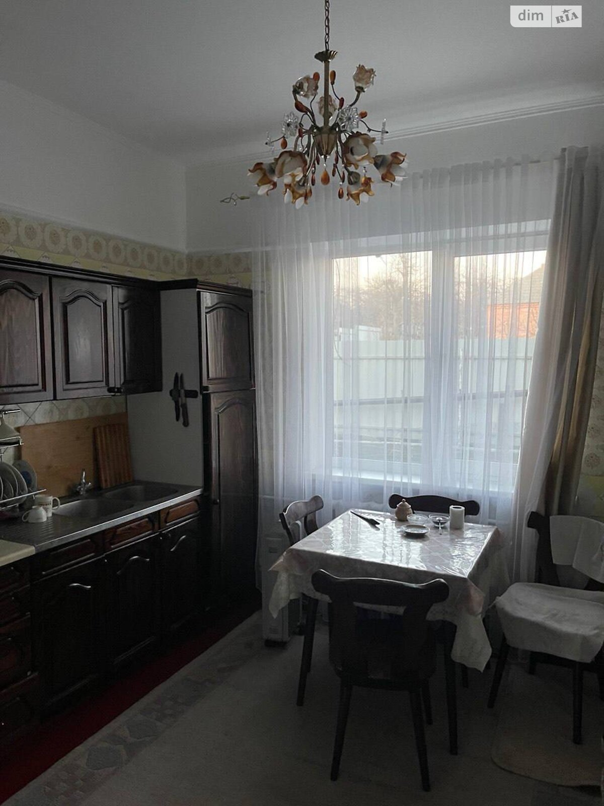 одноэтажный дом с гаражом, 110 кв. м, кирпич. Сдается помесячно в Хмельницком, в районе Ружична фото 1