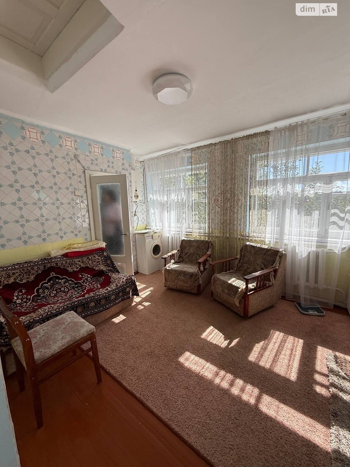 одноэтажный дом с гаражом, 110 кв. м, кирпич. Сдается помесячно в Хмельницком, в районе Ружична фото 1