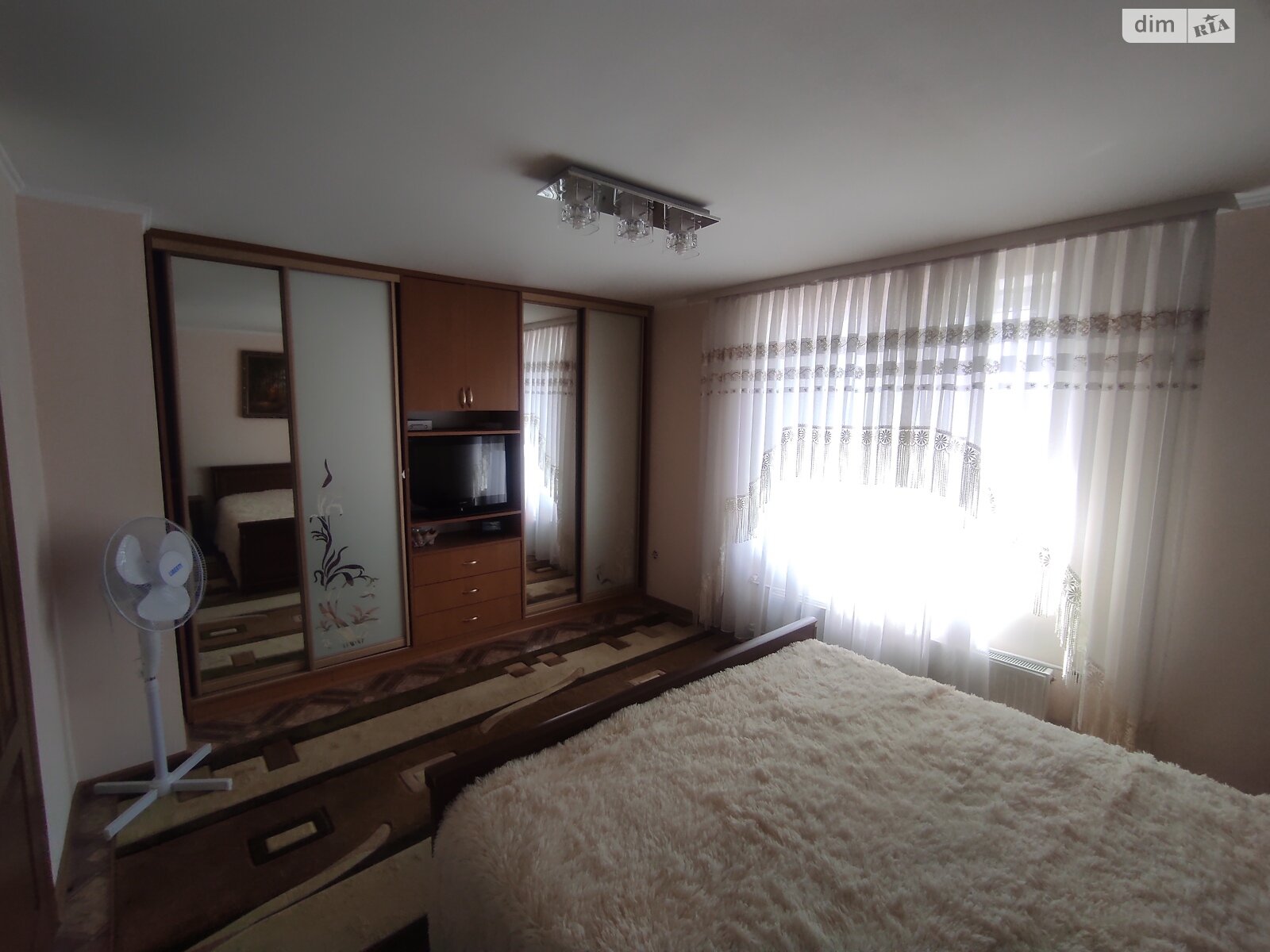 двоповерховий будинок бесідка, 700 кв. м, цегла. Здається помісячно в Хмельницькому, в районі Ружична фото 1 двопроверховий будинок бесідка, 700 кв. м, цегла. Здається помісячно в Хмельницькому, в районі Ружична фото 1