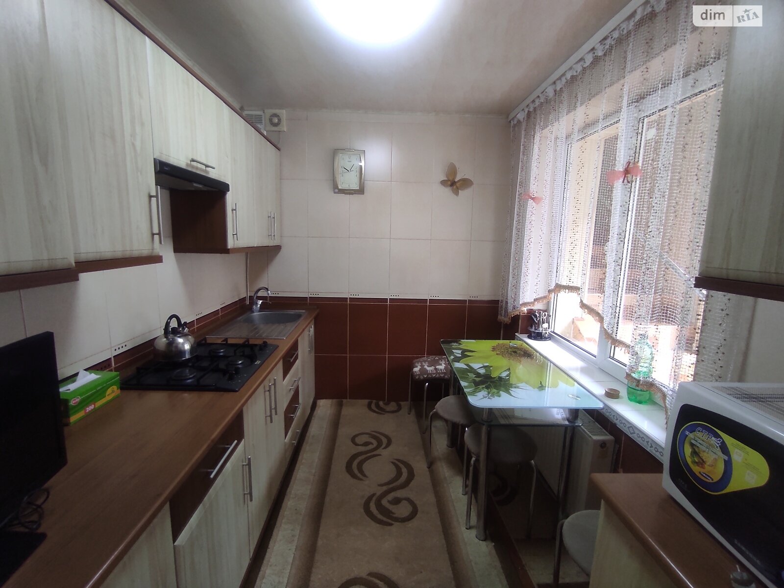 двоповерховий будинок бесідка, 700 кв. м, цегла. Здається помісячно в Хмельницькому, в районі Ружична фото 1 двопроверховий будинок бесідка, 700 кв. м, цегла. Здається помісячно в Хмельницькому, в районі Ружична фото 1