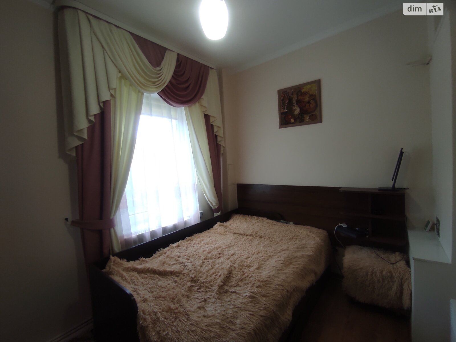 двоповерховий будинок бесідка, 700 кв. м, цегла. Здається помісячно в Хмельницькому, в районі Ружична фото 1 двопроверховий будинок бесідка, 700 кв. м, цегла. Здається помісячно в Хмельницькому, в районі Ружична фото 1