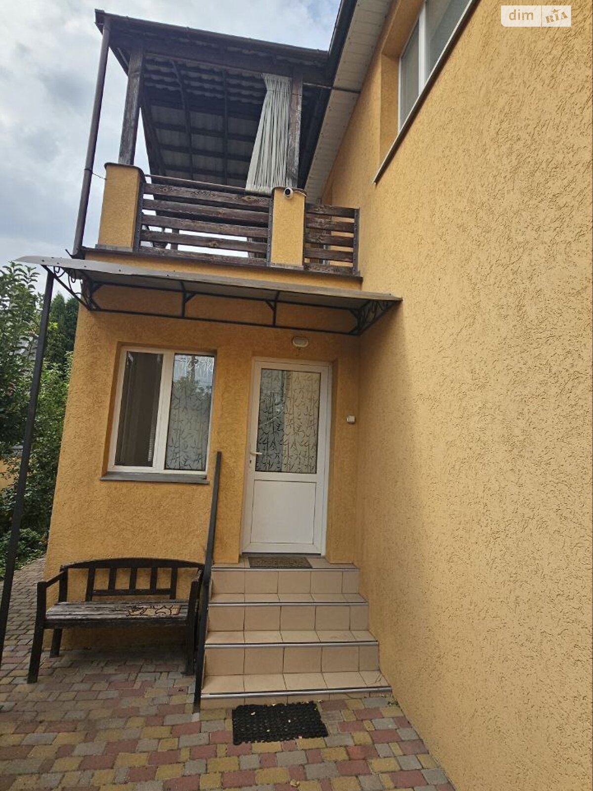 двоповерховий будинок з верандою, 150 кв. м, цегла. Здається помісячно в Хмельницькому, в районі Старий аеродром фото 1 двопроверховий будинок з верандою, 150 кв. м, цегла. Здається помісячно в Хмельницькому, в районі Старий аеродром фото 1