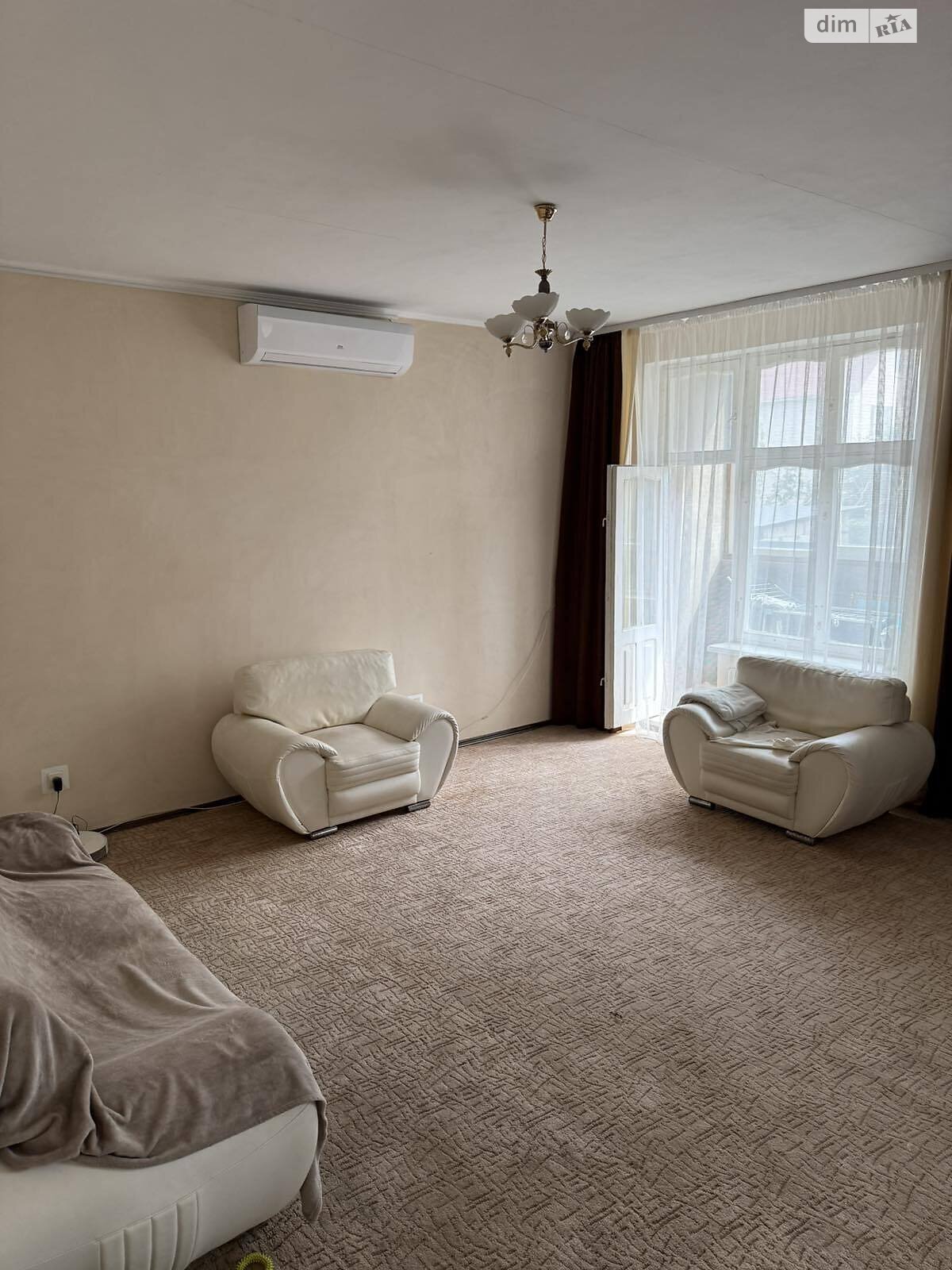 двоповерховий будинок з балконом, 260 кв. м, кирпич. Здається помісячно в Хмельницькому, в районі Старий аеродром фото 1 двопроверховий будинок з балконом, 260 кв. м, кирпич. Здається помісячно в Хмельницькому, в районі Старий аеродром фото 1