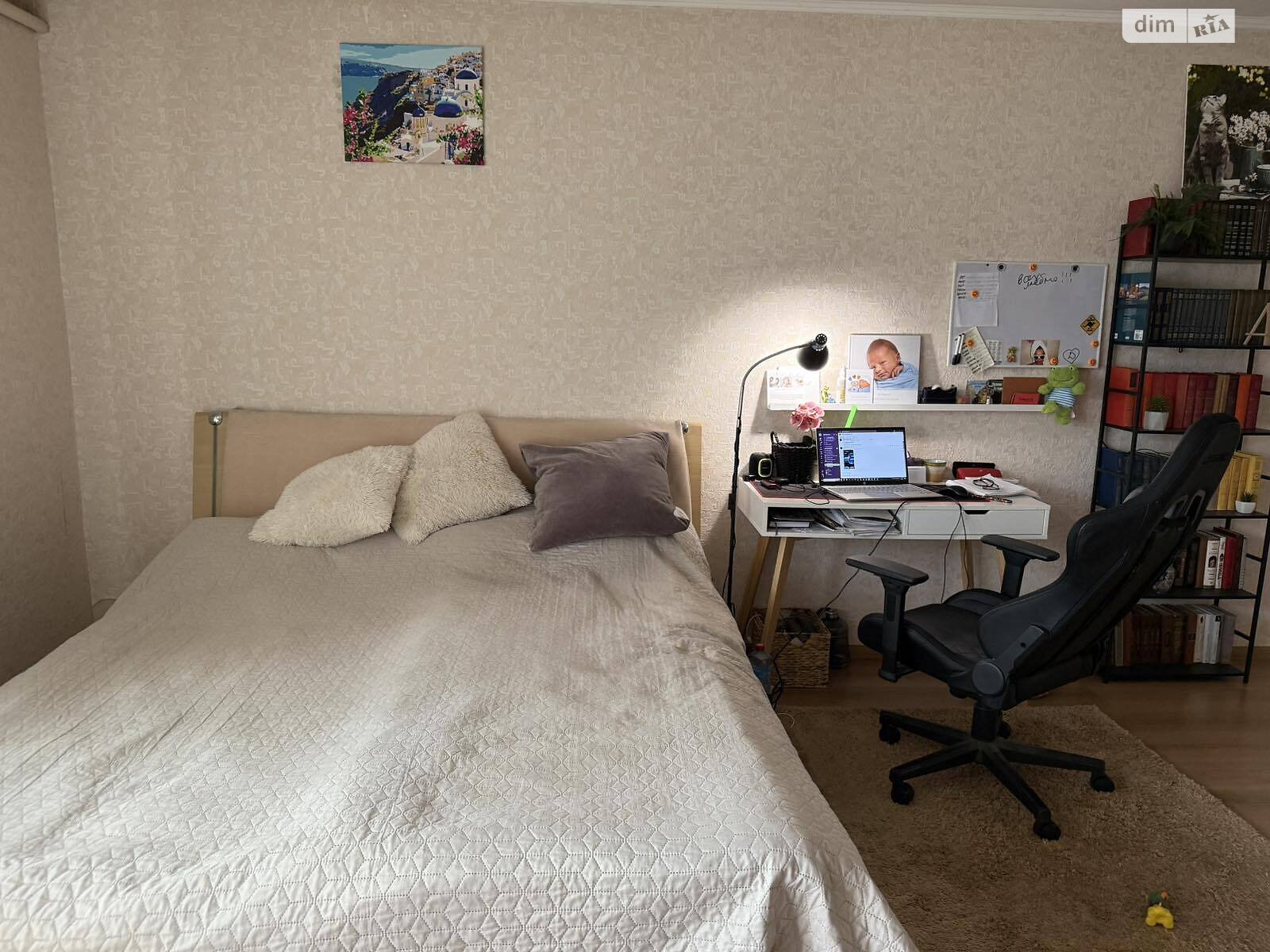 двоповерховий будинок з балконом, 260 кв. м, кирпич. Здається помісячно в Хмельницькому, в районі Старий аеродром фото 1 двопроверховий будинок з балконом, 260 кв. м, кирпич. Здається помісячно в Хмельницькому, в районі Старий аеродром фото 1