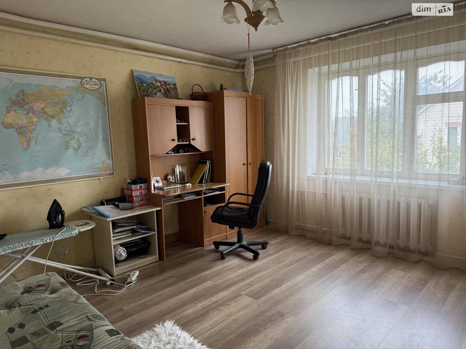 двоповерховий будинок з балконом, 260 кв. м, кирпич. Здається помісячно в Хмельницькому, в районі Старий аеродром фото 1 двопроверховий будинок з балконом, 260 кв. м, кирпич. Здається помісячно в Хмельницькому, в районі Старий аеродром фото 1