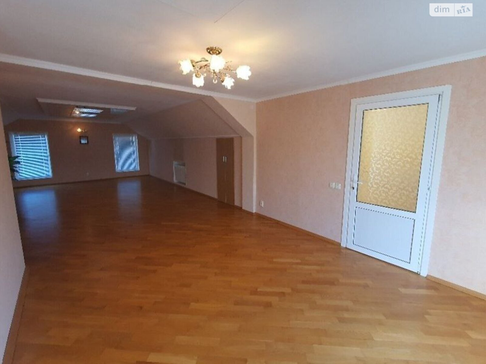 двухэтажный дом, 230 кв. м, кирпич. Сдается помесячно в Хмельницком, в районе Старый аэродром фото 1