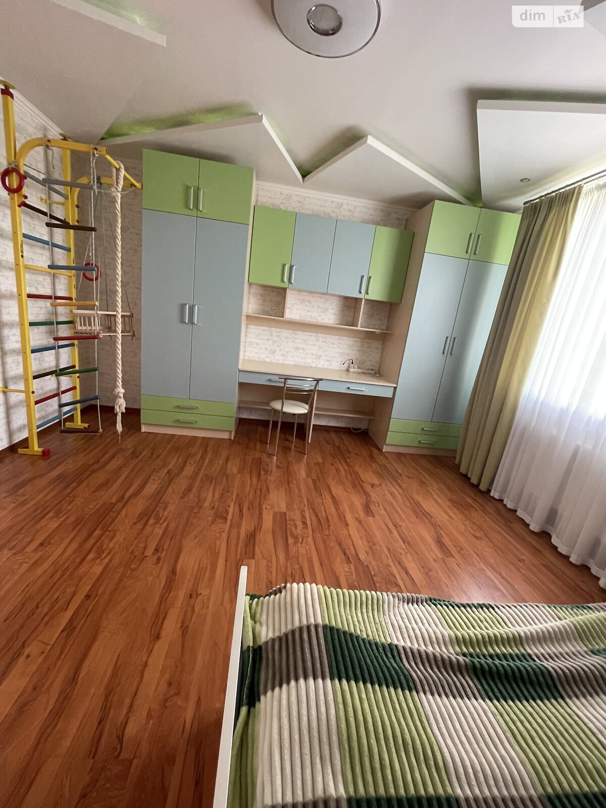 двоповерховий будинок бесідка, 150 кв. м, цегла. Здається помісячно в Хмельницькому, в районі Старий аеродром фото 1 двопроверховий будинок бесідка, 150 кв. м, цегла. Здається помісячно в Хмельницькому, в районі Старий аеродром фото 1