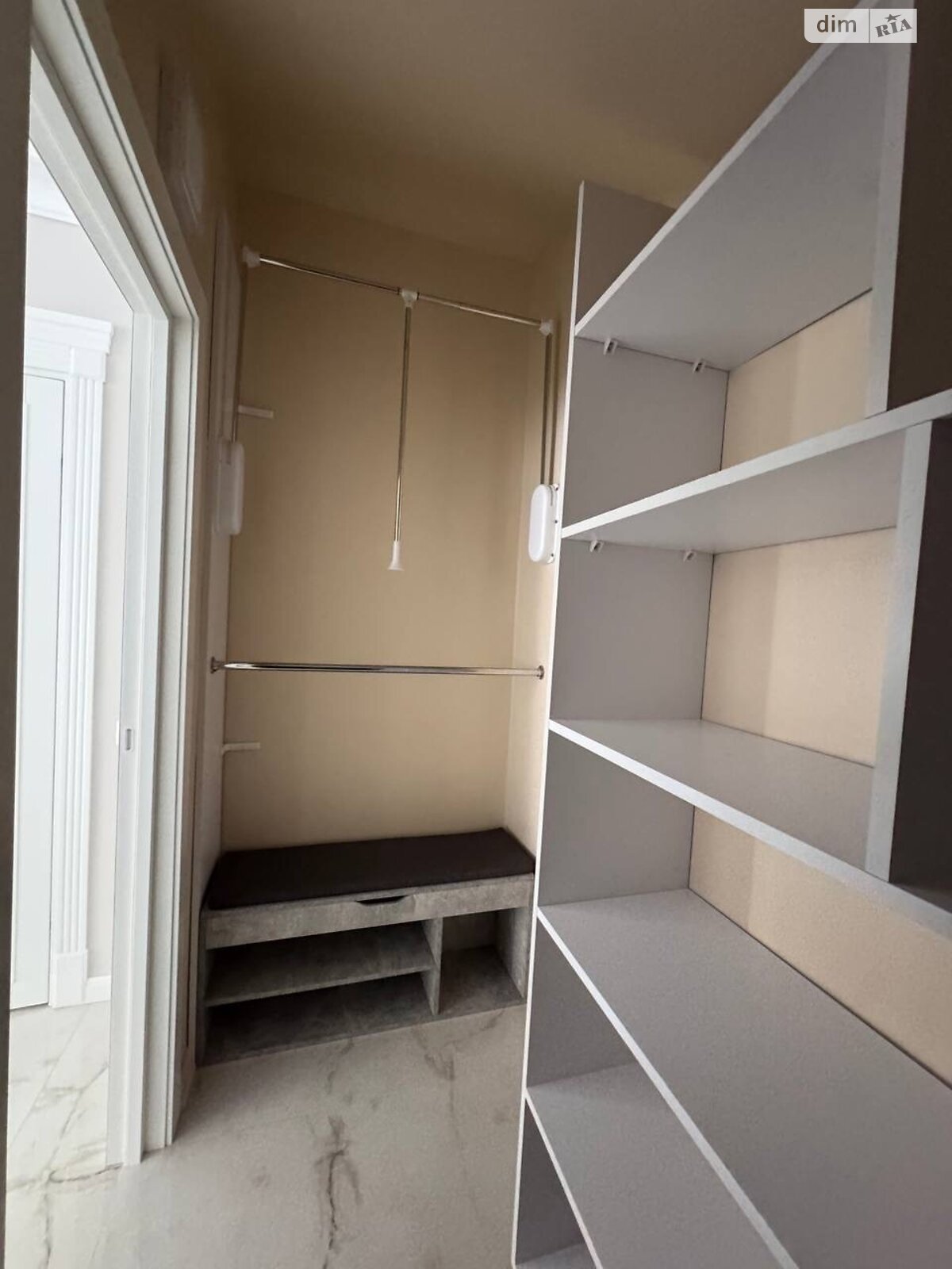 двоповерховий будинок, 200 кв. м, цегла. Здається помісячно в Хмельницькому, в районі Тарабанівка фото 1 двопроверховий будинок, 200 кв. м, цегла. Здається помісячно в Хмельницькому, в районі Тарабанівка фото 1