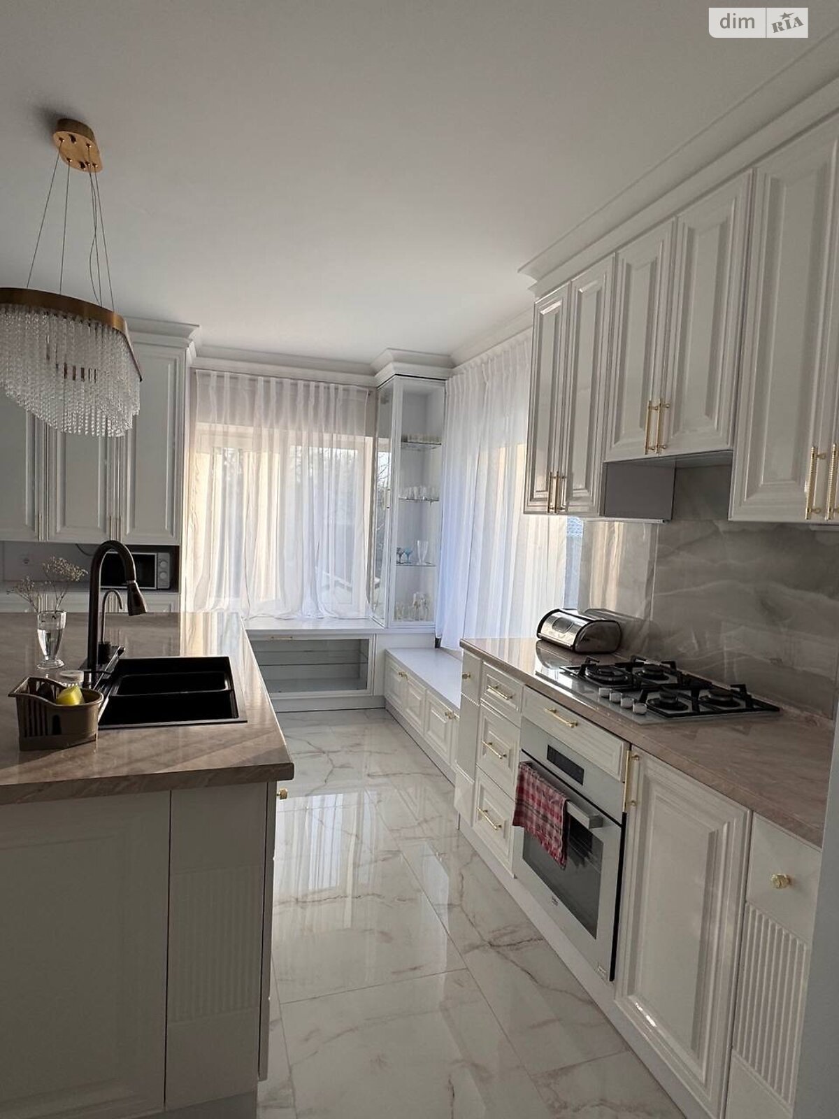 двоповерховий будинок, 200 кв. м, цегла. Здається помісячно в Хмельницькому, в районі Тарабанівка фото 1 двопроверховий будинок, 200 кв. м, цегла. Здається помісячно в Хмельницькому, в районі Тарабанівка фото 1