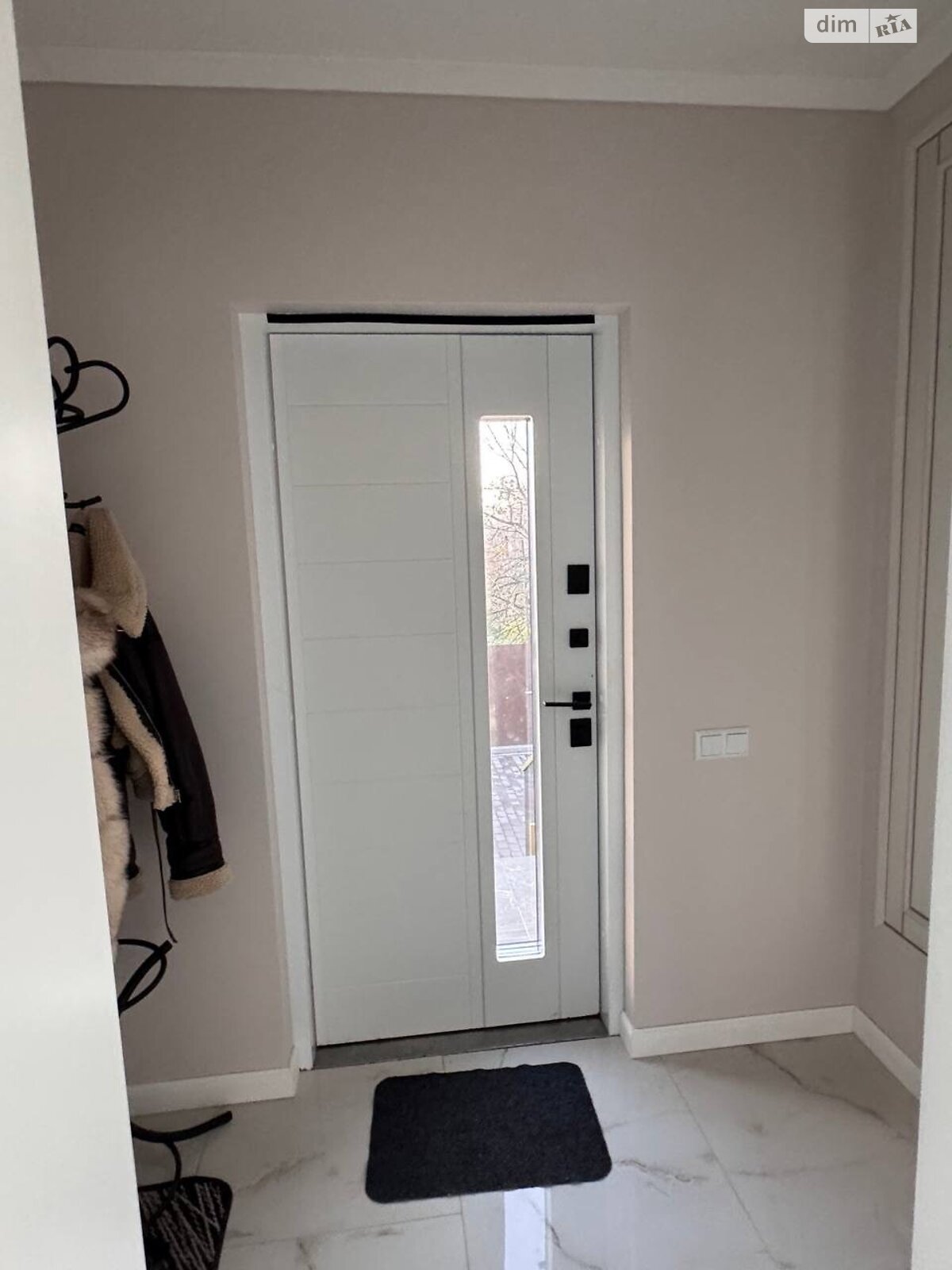 двоповерховий будинок, 200 кв. м, цегла. Здається помісячно в Хмельницькому, в районі Тарабанівка фото 1 двопроверховий будинок, 200 кв. м, цегла. Здається помісячно в Хмельницькому, в районі Тарабанівка фото 1