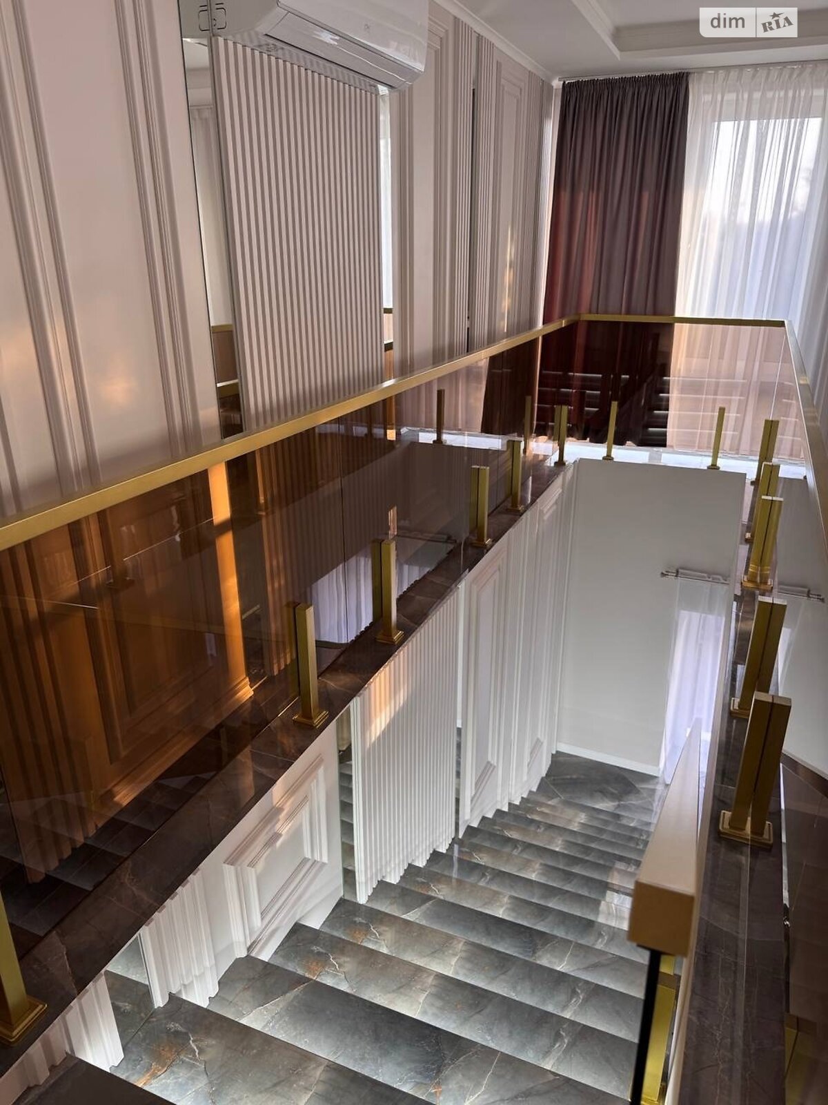 двоповерховий будинок, 200 кв. м, цегла. Здається помісячно в Хмельницькому, в районі Тарабанівка фото 1 двопроверховий будинок, 200 кв. м, цегла. Здається помісячно в Хмельницькому, в районі Тарабанівка фото 1