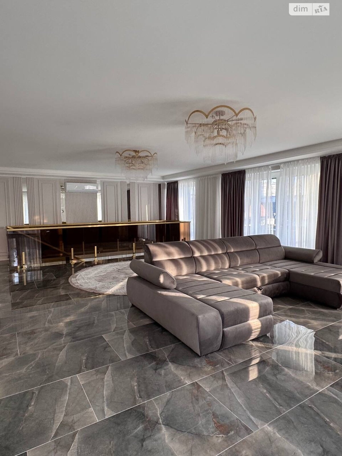 двоповерховий будинок, 200 кв. м, цегла. Здається помісячно в Хмельницькому, в районі Тарабанівка фото 1 двопроверховий будинок, 200 кв. м, цегла. Здається помісячно в Хмельницькому, в районі Тарабанівка фото 1