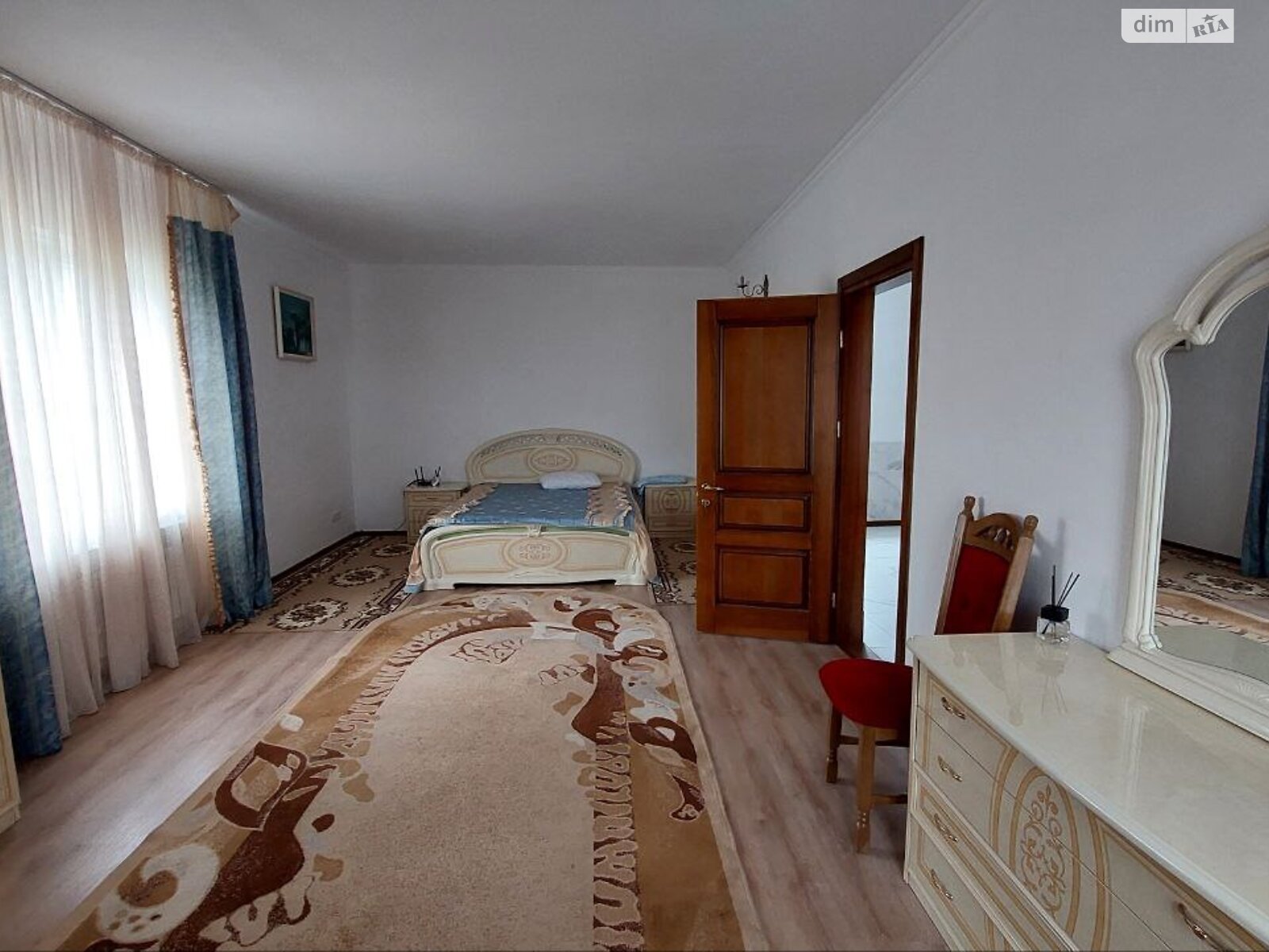 двухэтажный дом, 160 кв. м, кирпич. Сдается помесячно в Хмельницком фото 1 двухэтажный дом, 160 кв. м, кирпич. Сдается помесячно в Хмельницком фото 1