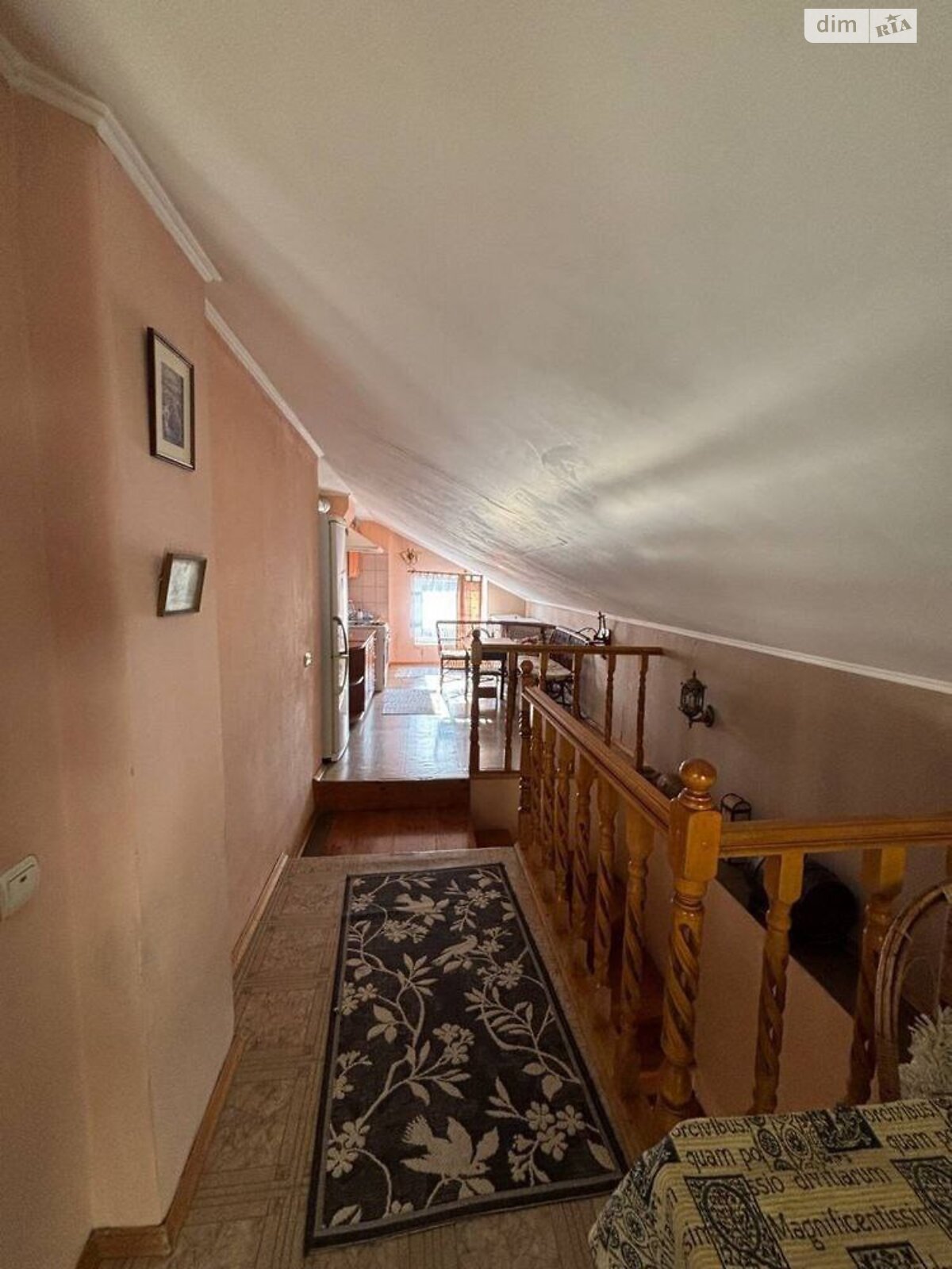 двухэтажный дом, 90 кв. м, кирпич. Сдается помесячно в Хмельницком, в районе Центр фото 1 двухэтажный дом, 90 кв. м, кирпич. Сдается помесячно в Хмельницком, в районе Центр фото 1