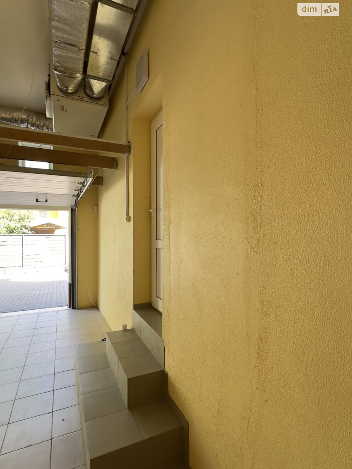 двухэтажный дом, 343.5 кв. м, кирпич. Сдается помесячно в Хмельницком фото 1 двухэтажный дом, 343.5 кв. м, кирпич. Сдается помесячно в Хмельницком фото 1