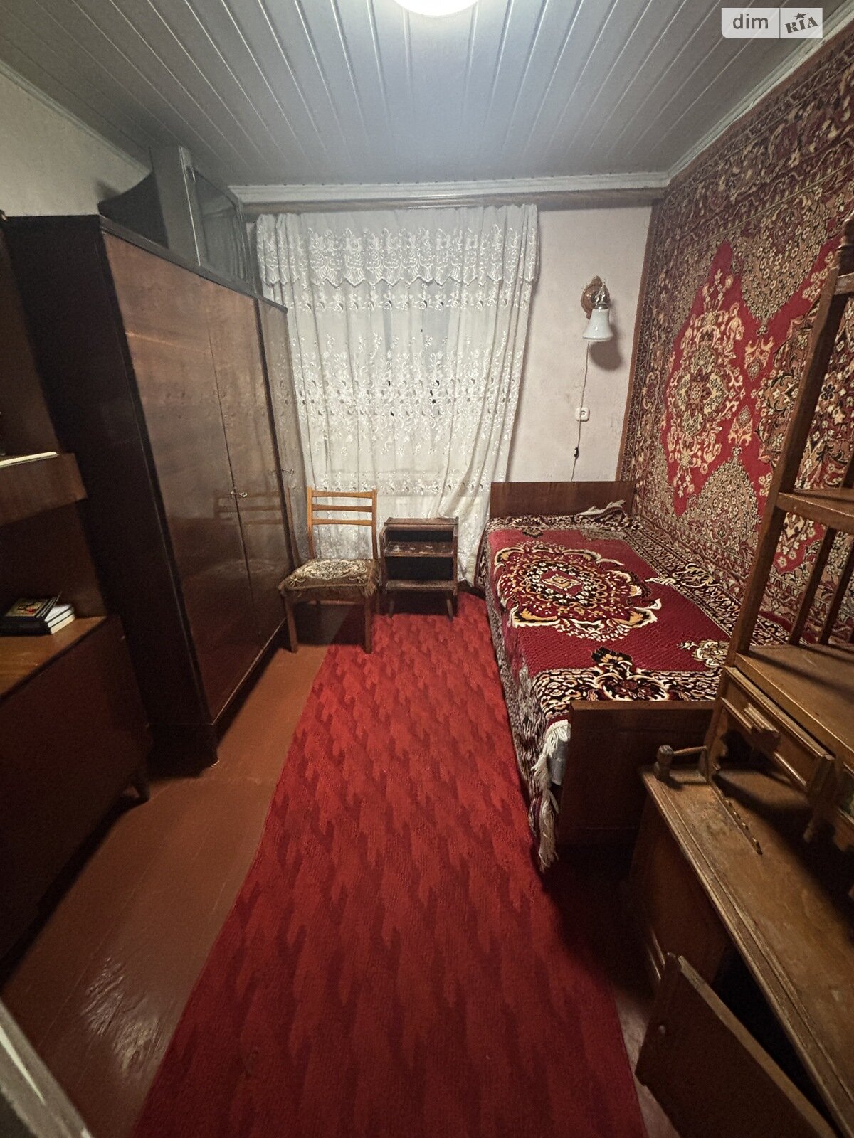 одноэтажный дом, 100 кв. м, кирпич. Сдается помесячно в Хмельницком, в районе Южное Дубовое фото 1 одноэтажный дом, 100 кв. м, кирпич. Сдается помесячно в Хмельницком, в районе Южное Дубовое фото 1