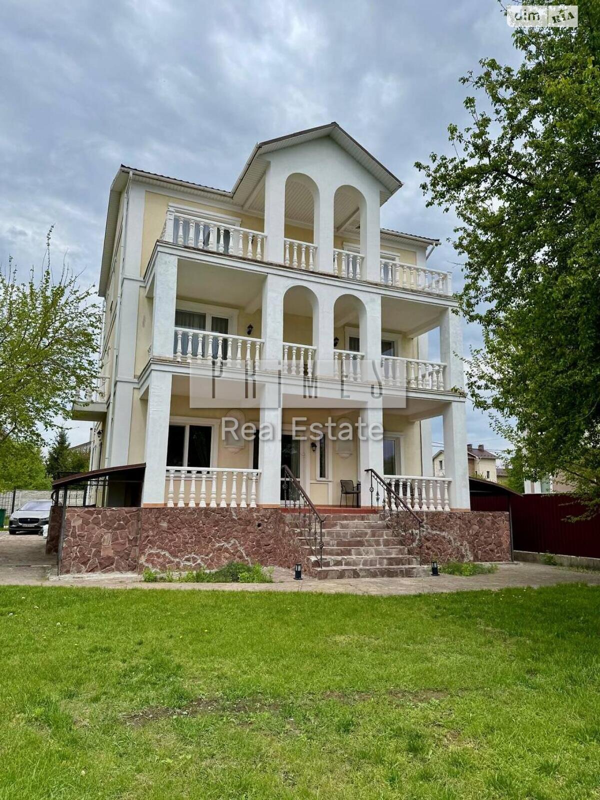 трехэтажный дом, 315 кв. м, кирпич. Сдается помесячно в Ходосовке фото 1 трехэтажный дом, 315 кв. м, кирпич. Сдается помесячно в Ходосовке фото 1