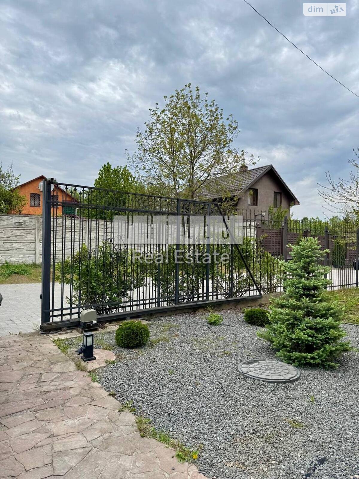 трехэтажный дом, 315 кв. м, кирпич. Сдается помесячно в Ходосовке фото 1 трехэтажный дом, 315 кв. м, кирпич. Сдается помесячно в Ходосовке фото 1