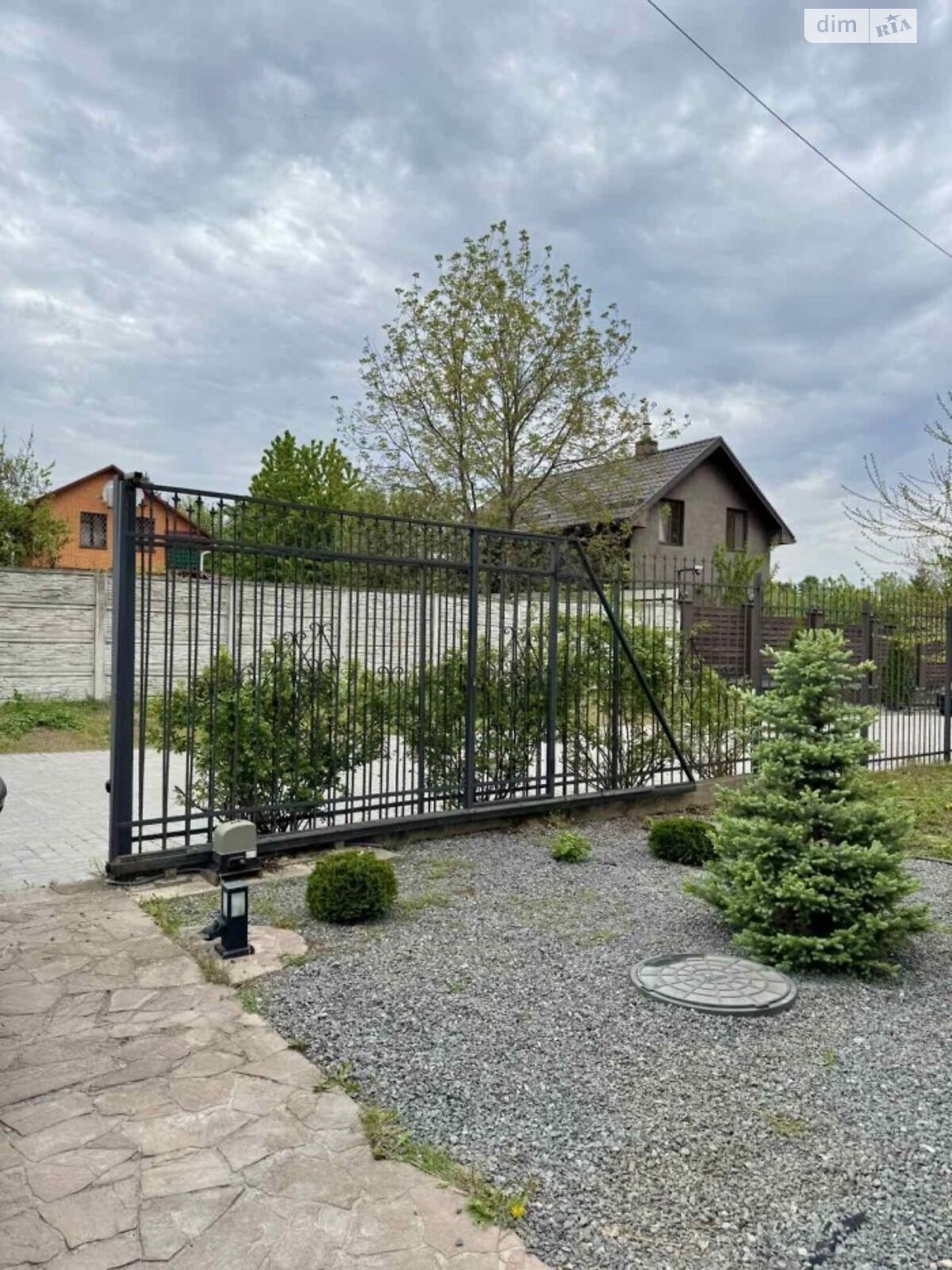триповерховий будинок з верандою, 315 кв. м, газобетон. Здається помісячно в Ходосівкі фото 1 триповерховий будинок з верандою, 315 кв. м, газобетон. Здається помісячно в Ходосівкі фото 1